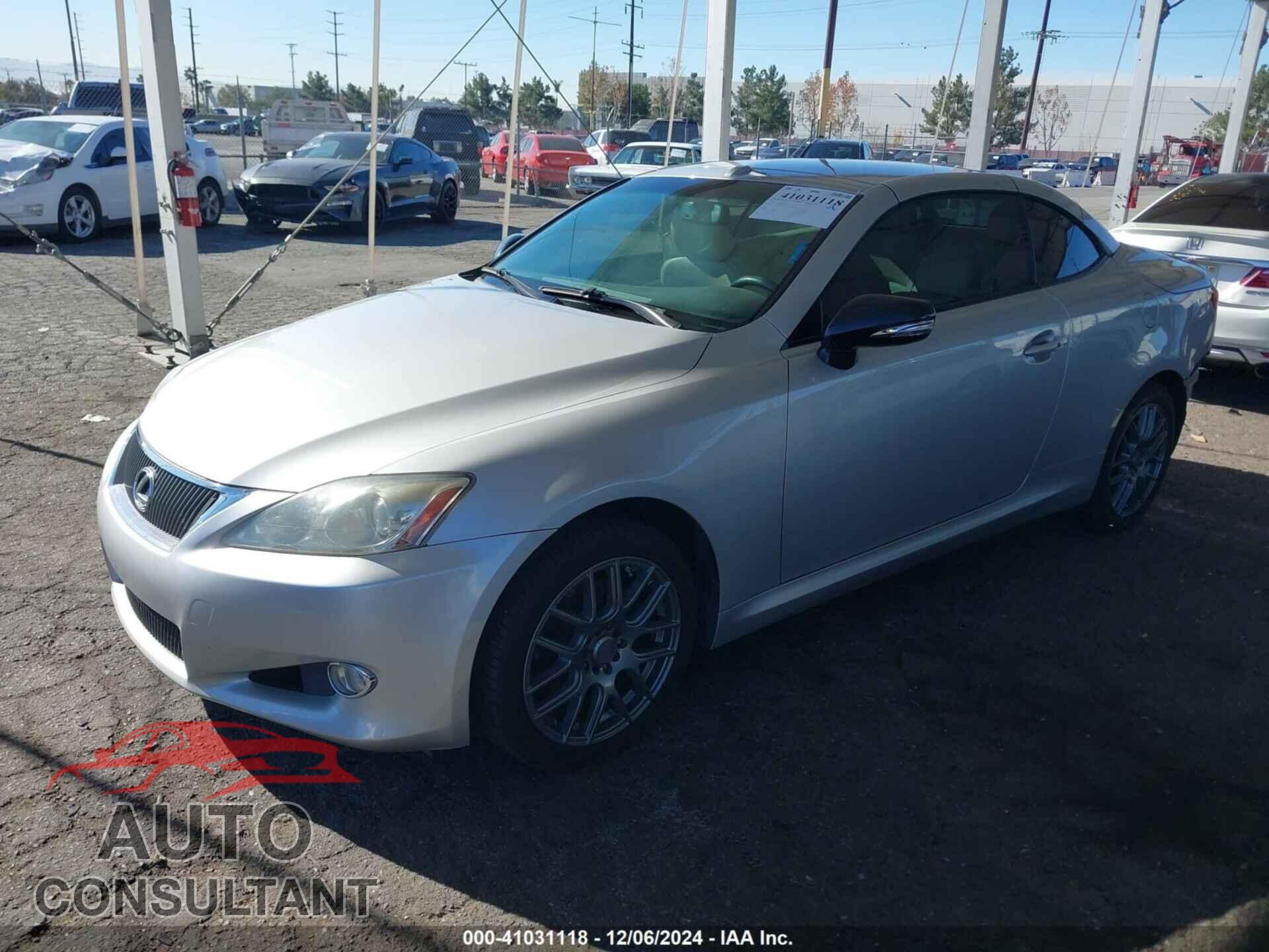 LEXUS IS 250C 2010 - JTHFF2C28A2500705