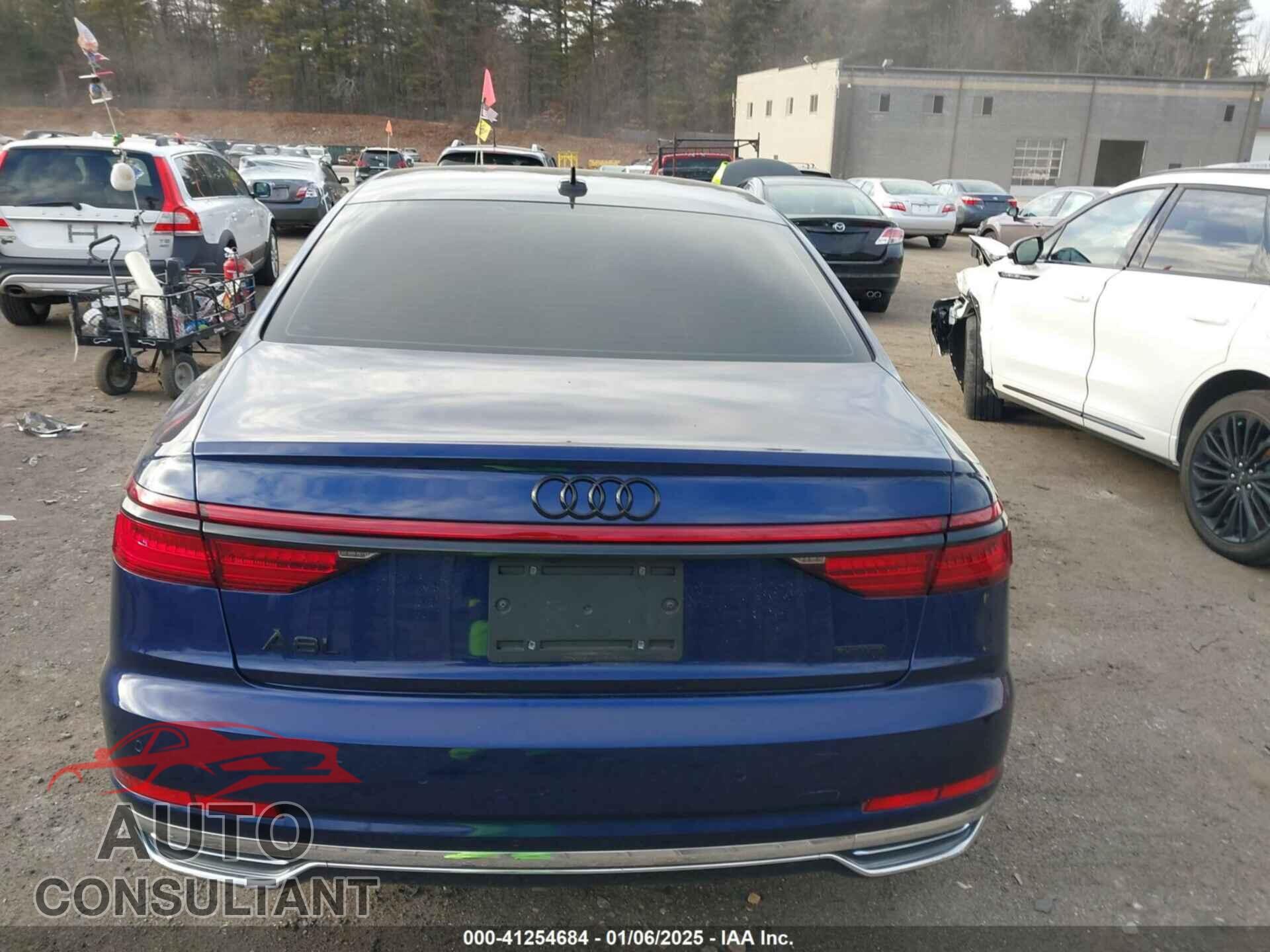 AUDI A8 L 2019 - WAU8DAF82KN019534