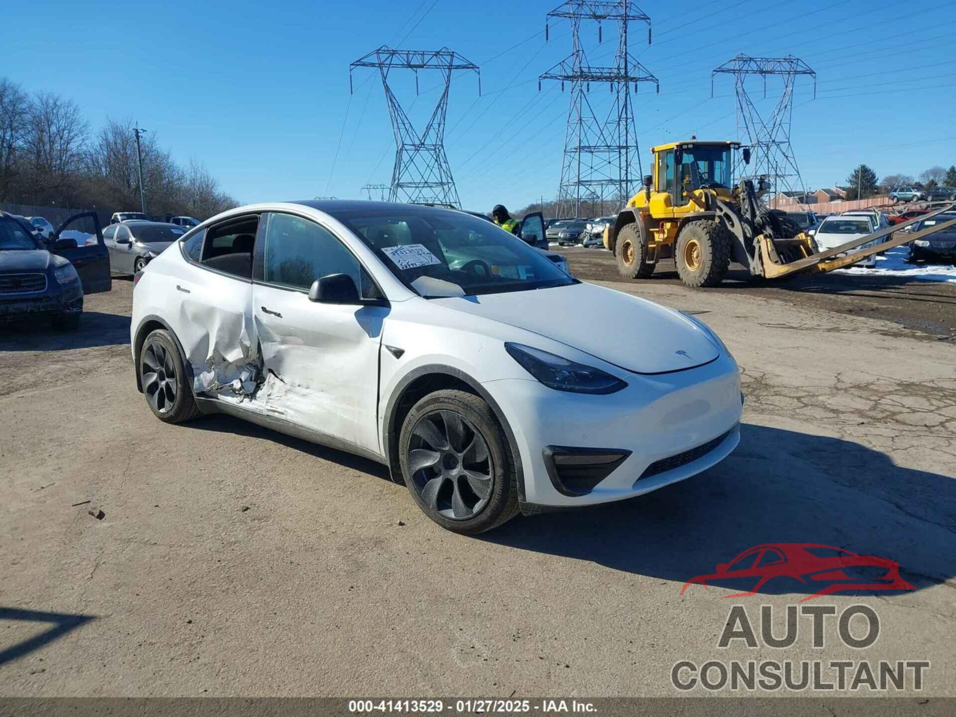 TESLA MODEL Y 2022 - 7SAYGAEE2NF550692