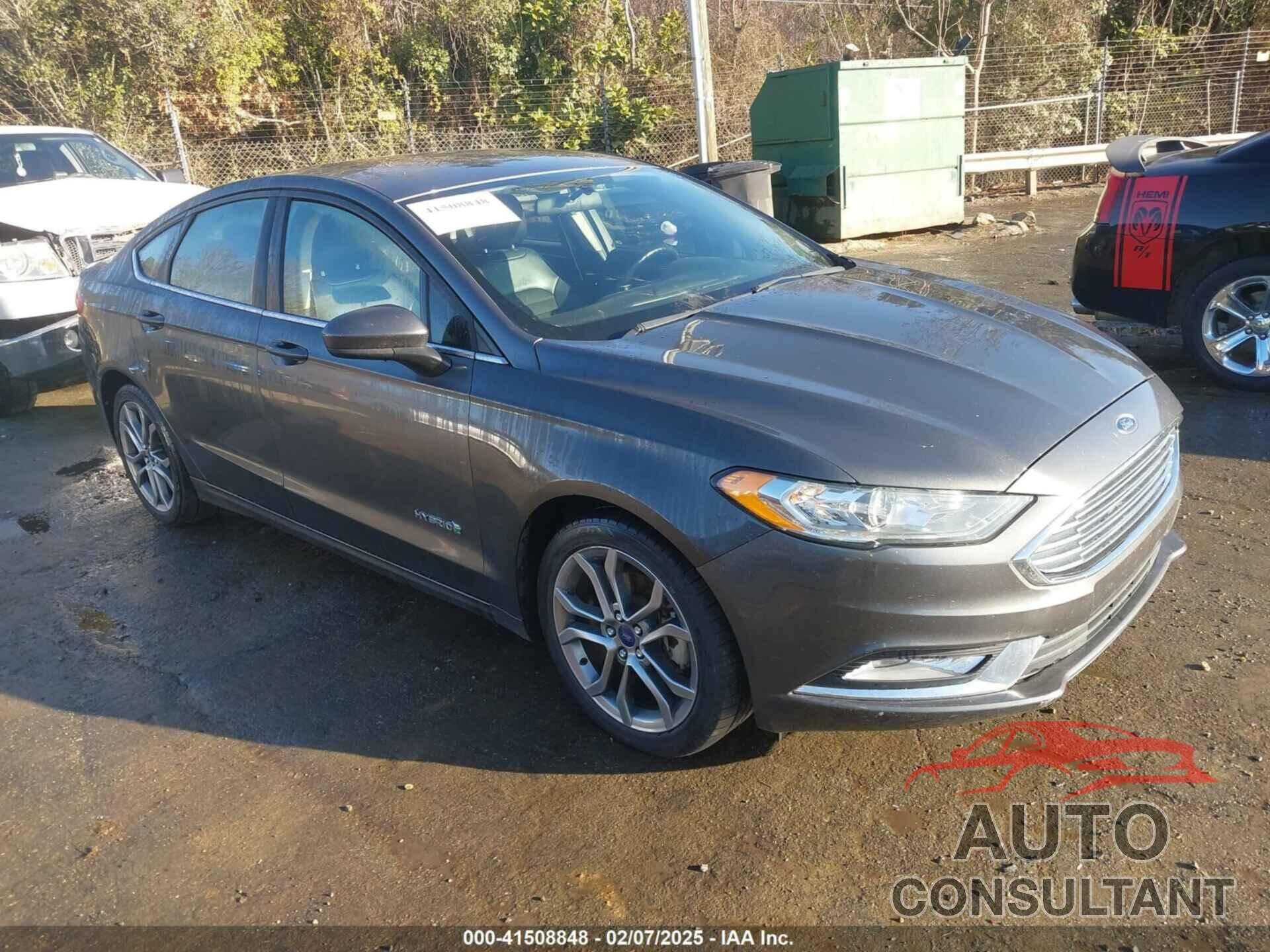 FORD FUSION HYBRID 2017 - 3FA6P0LU7HR254634