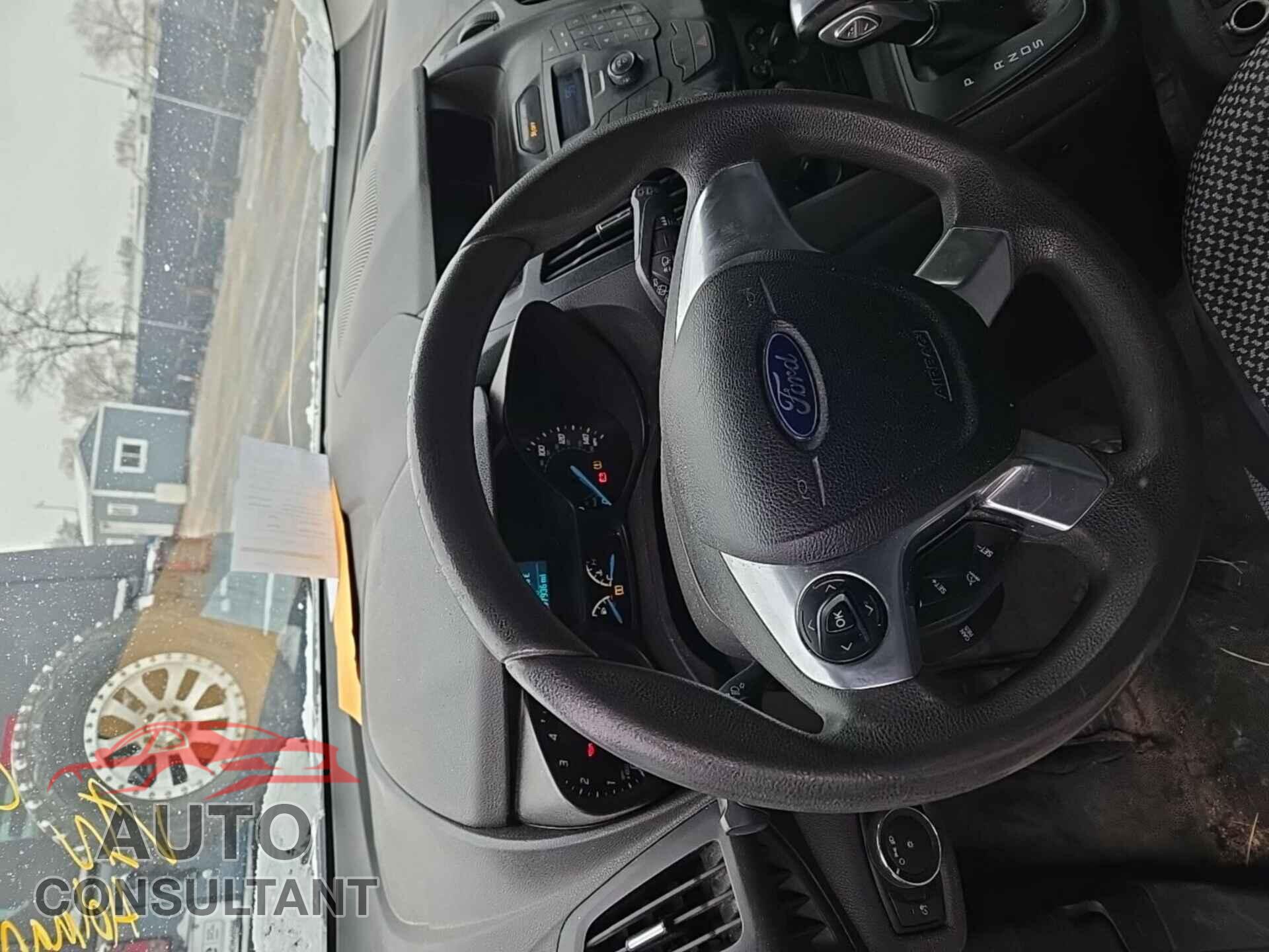 FORD TRANSIT CONNECT 2017 - NM0LS7E76H1299521