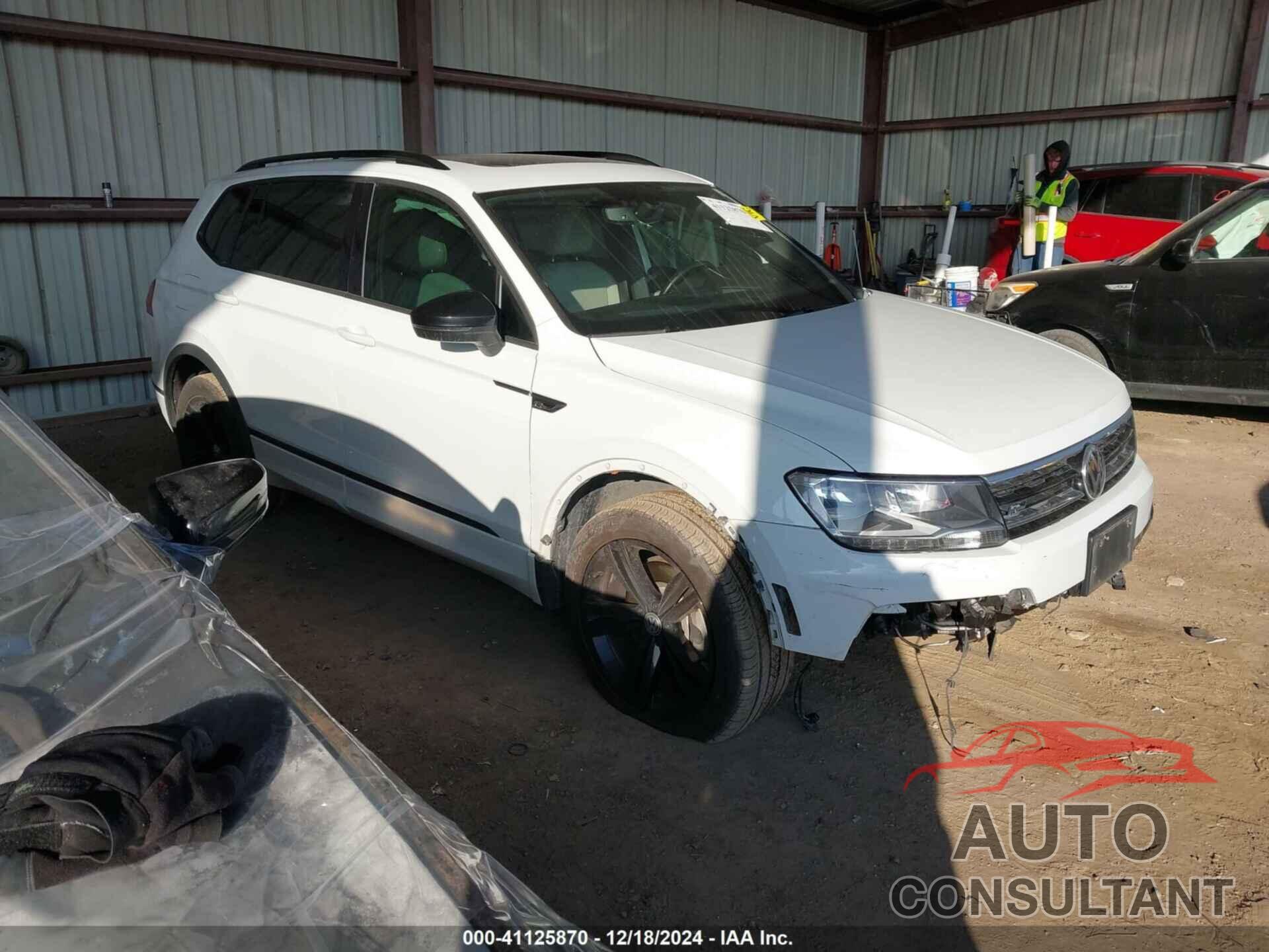 VOLKSWAGEN TIGUAN 2019 - 3VV2B7AXXKM111776