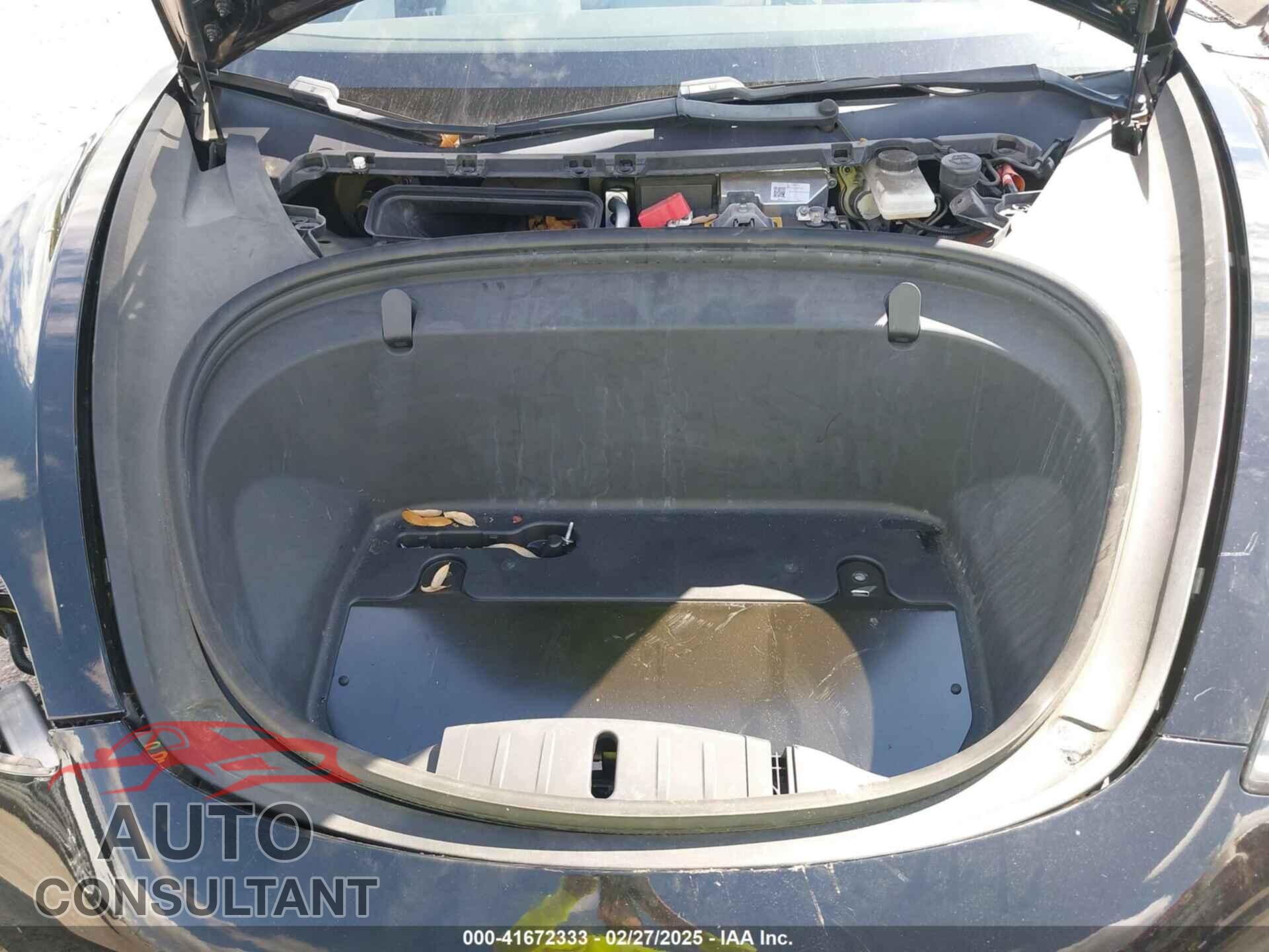 TESLA MODEL 3 2018 - 5YJ3E1EB8JF180930