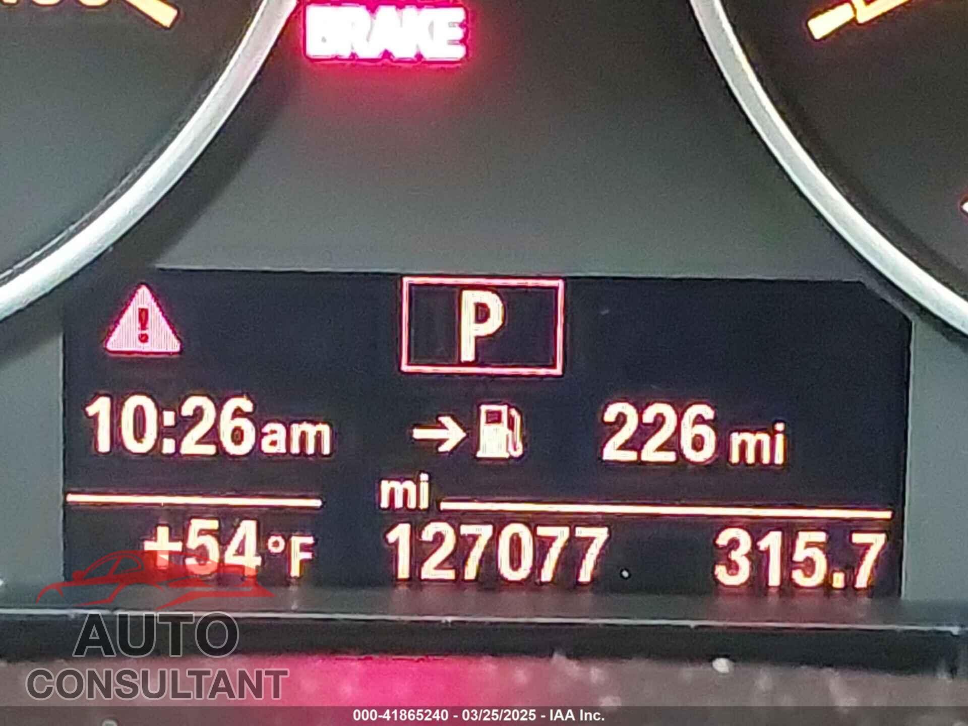 BMW 320I 2014 - WBA3C3C55EF985863