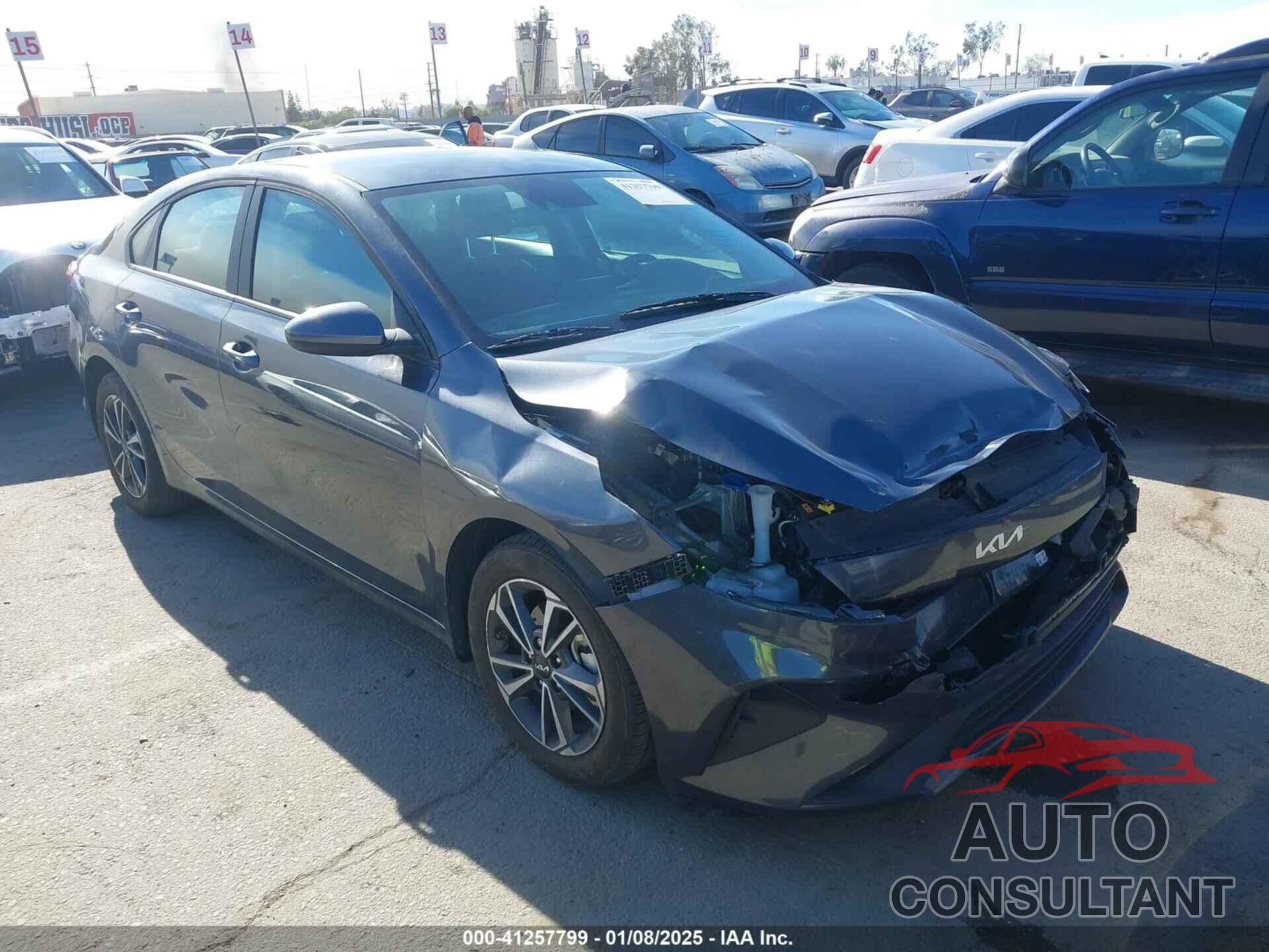 KIA FORTE 2023 - 3KPF24AD5PE691024