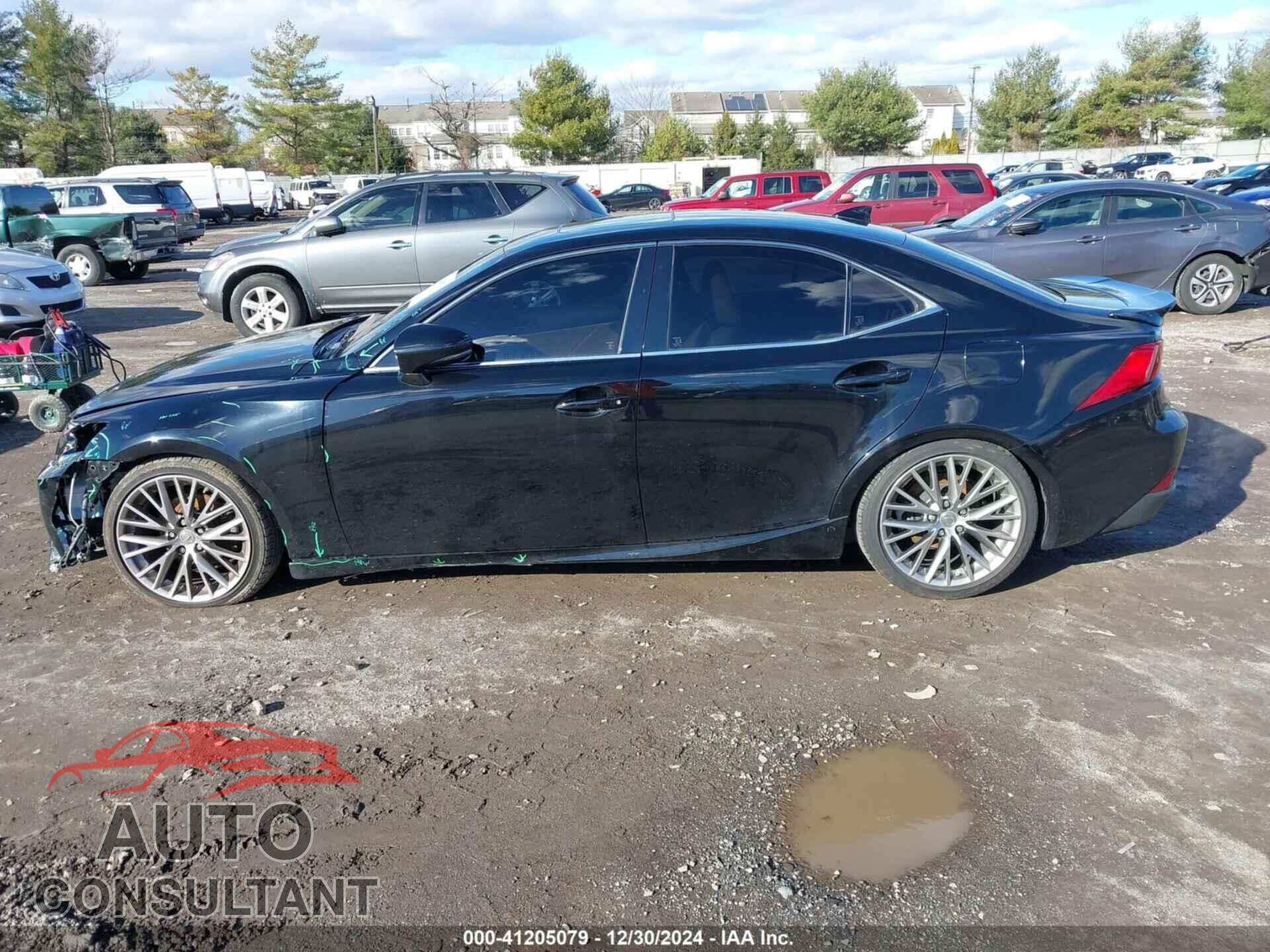 LEXUS IS 250 2015 - JTHCF1D22F5019222
