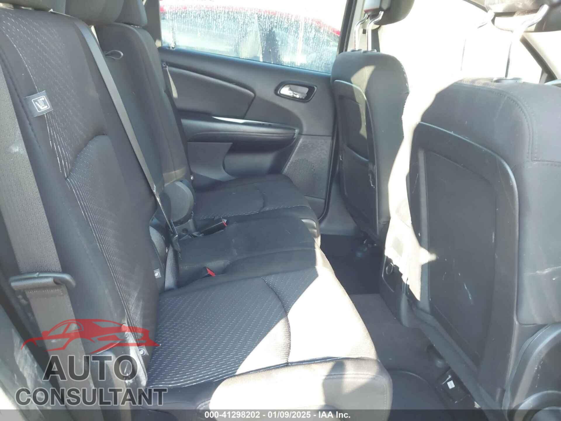 DODGE JOURNEY 2014 - 3C4PDCBBXET226141
