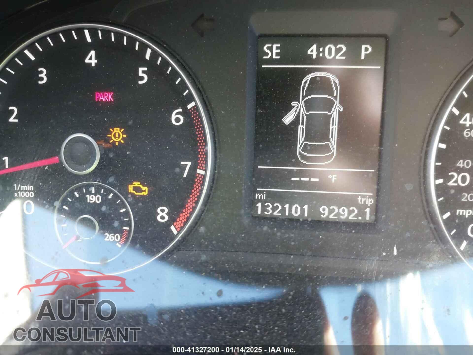 VOLKSWAGEN PASSAT 2013 - 1VWBH7A31DC128025