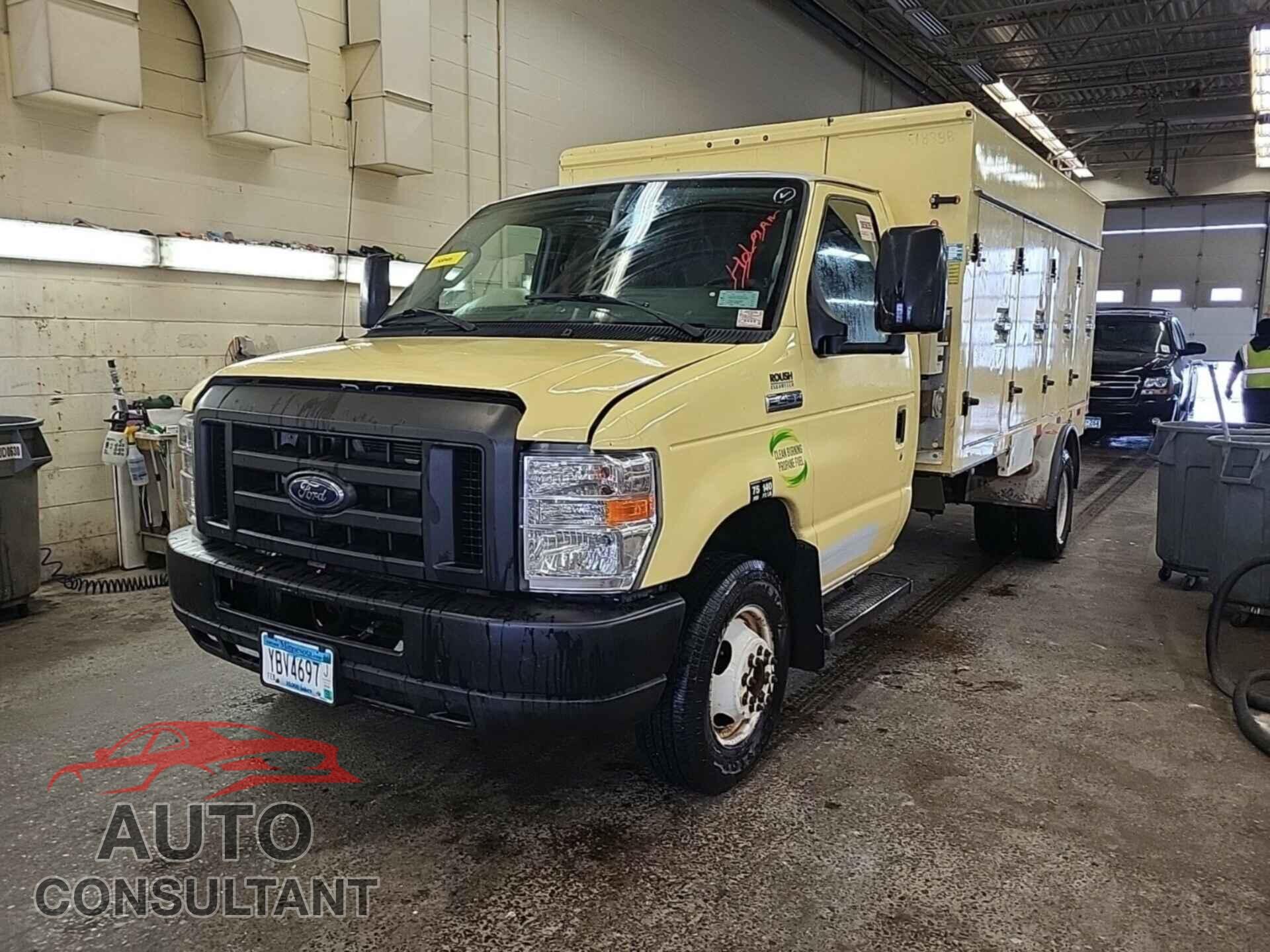 FORD ECONOLINE 2018 - 1FDXE4FS7JDC25005