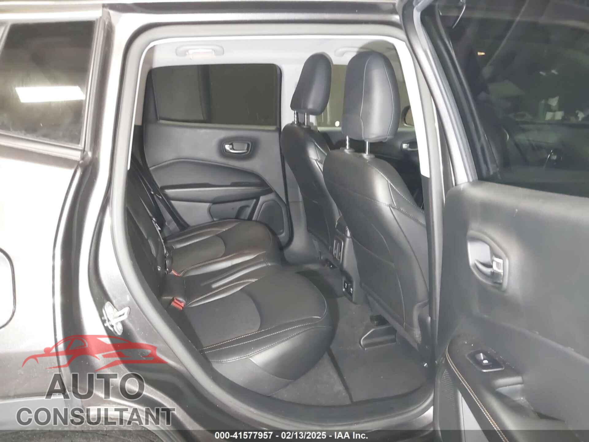 JEEP COMPASS 2019 - 3C4NJDBB9KT850837