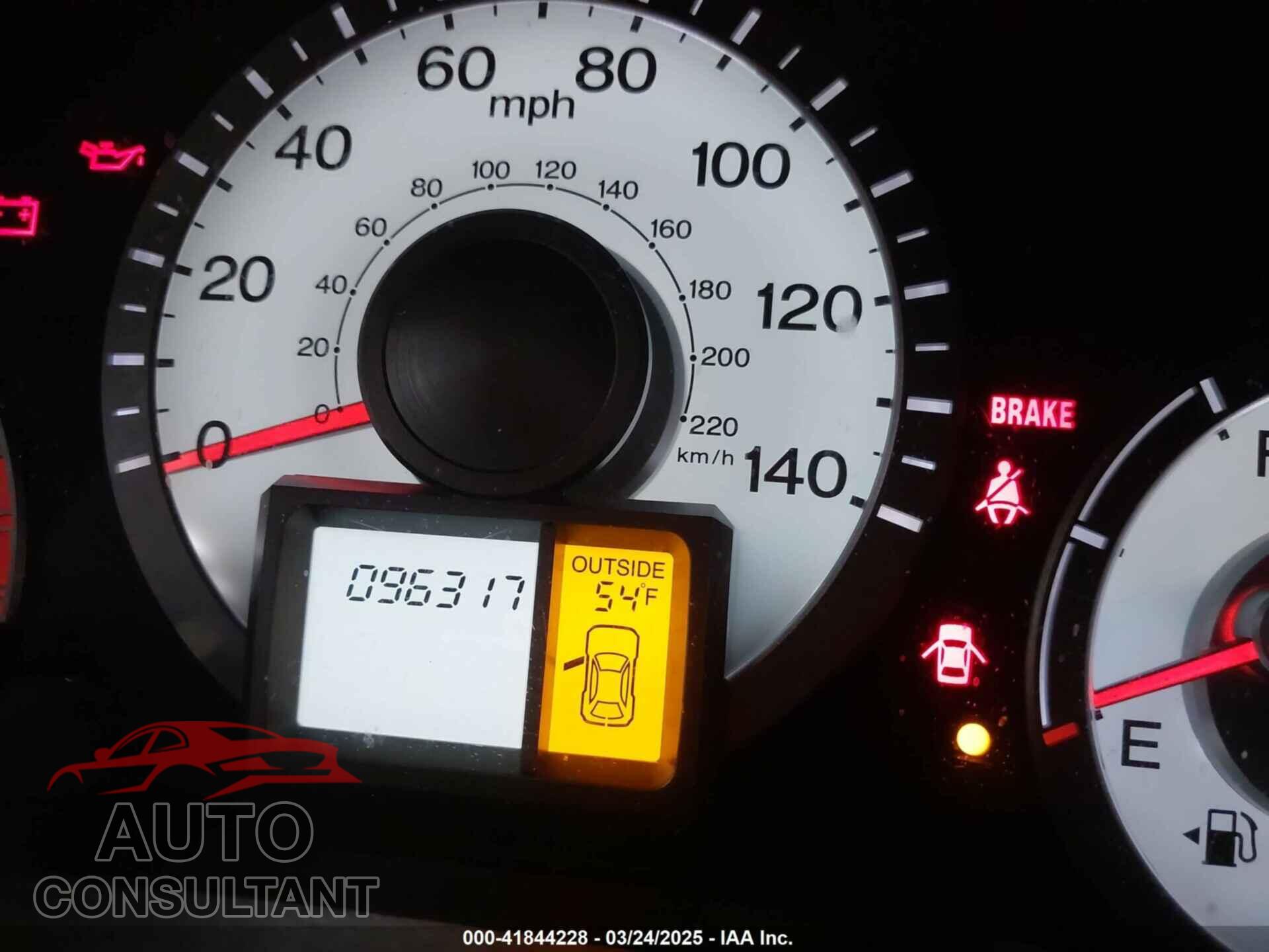 HONDA PILOT 2011 - 5FNYF4H46BB090288