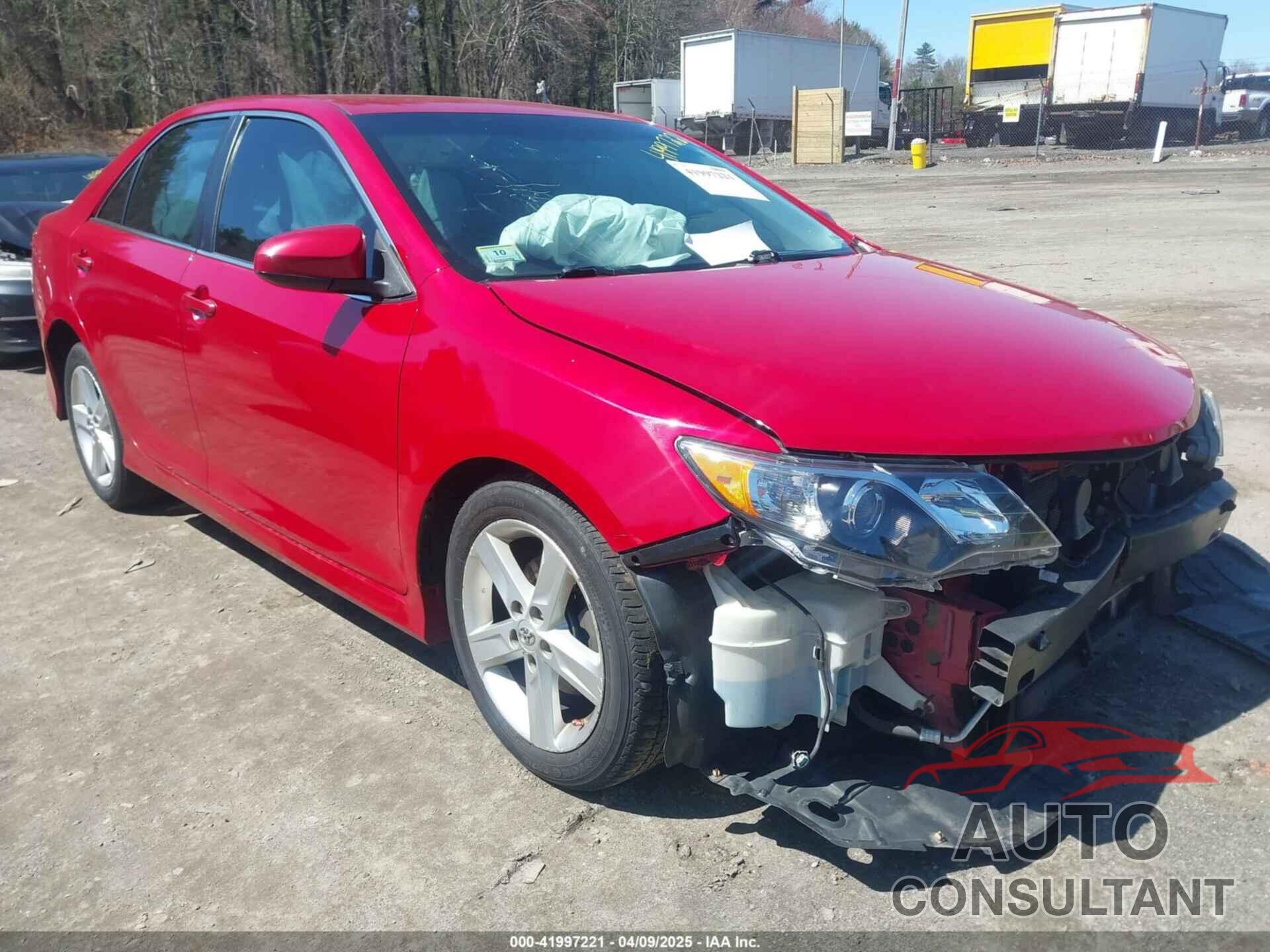 TOYOTA CAMRY 2014 - 4T1BF1FK3EU726324