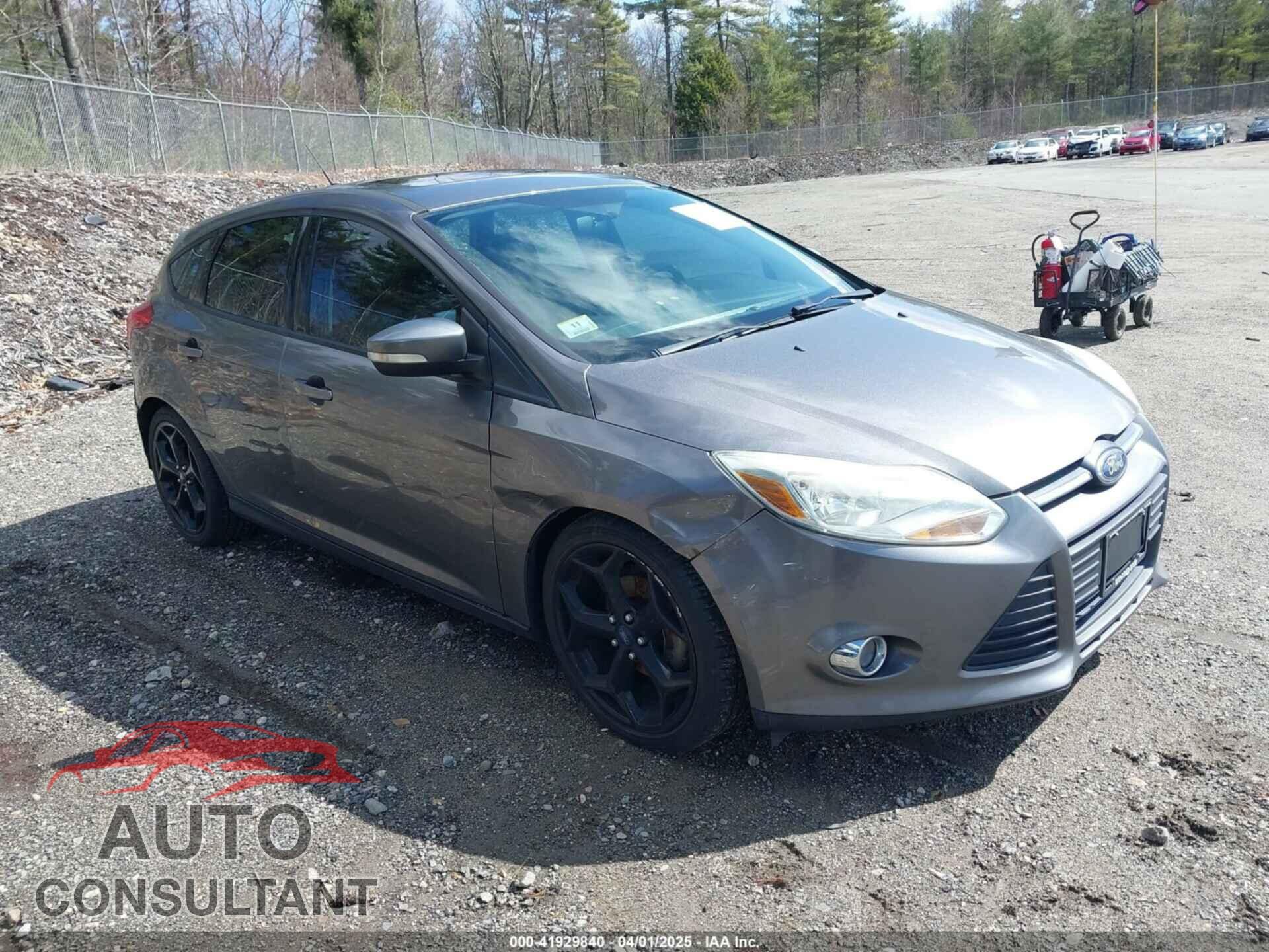 FORD FOCUS 2014 - 1FADP3K22EL314452