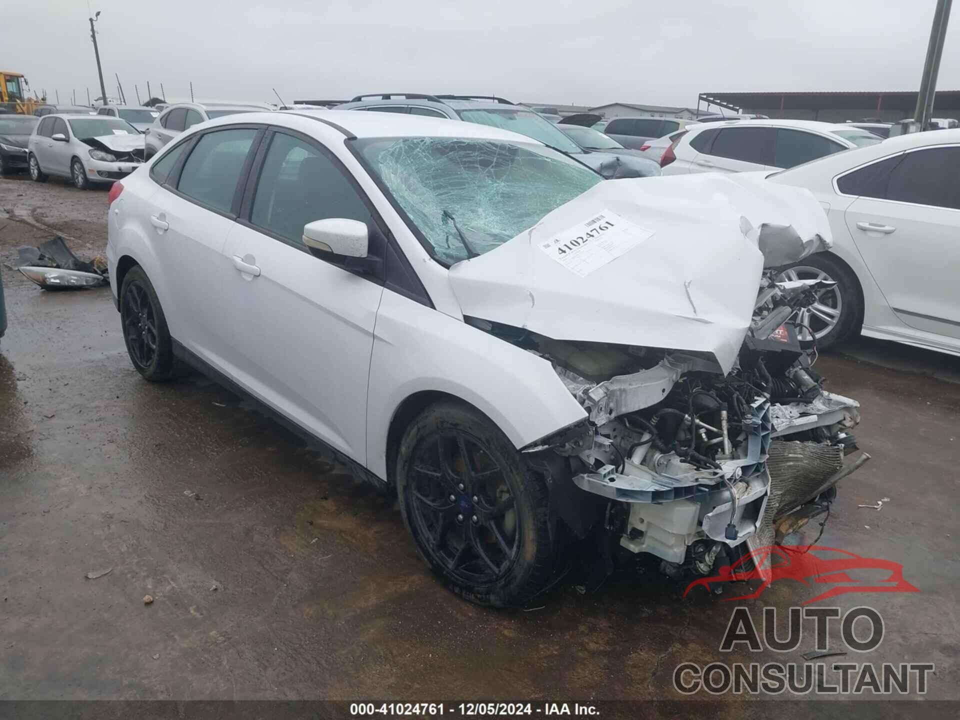 FORD FOCUS 2016 - 1FADP3F27GL326593