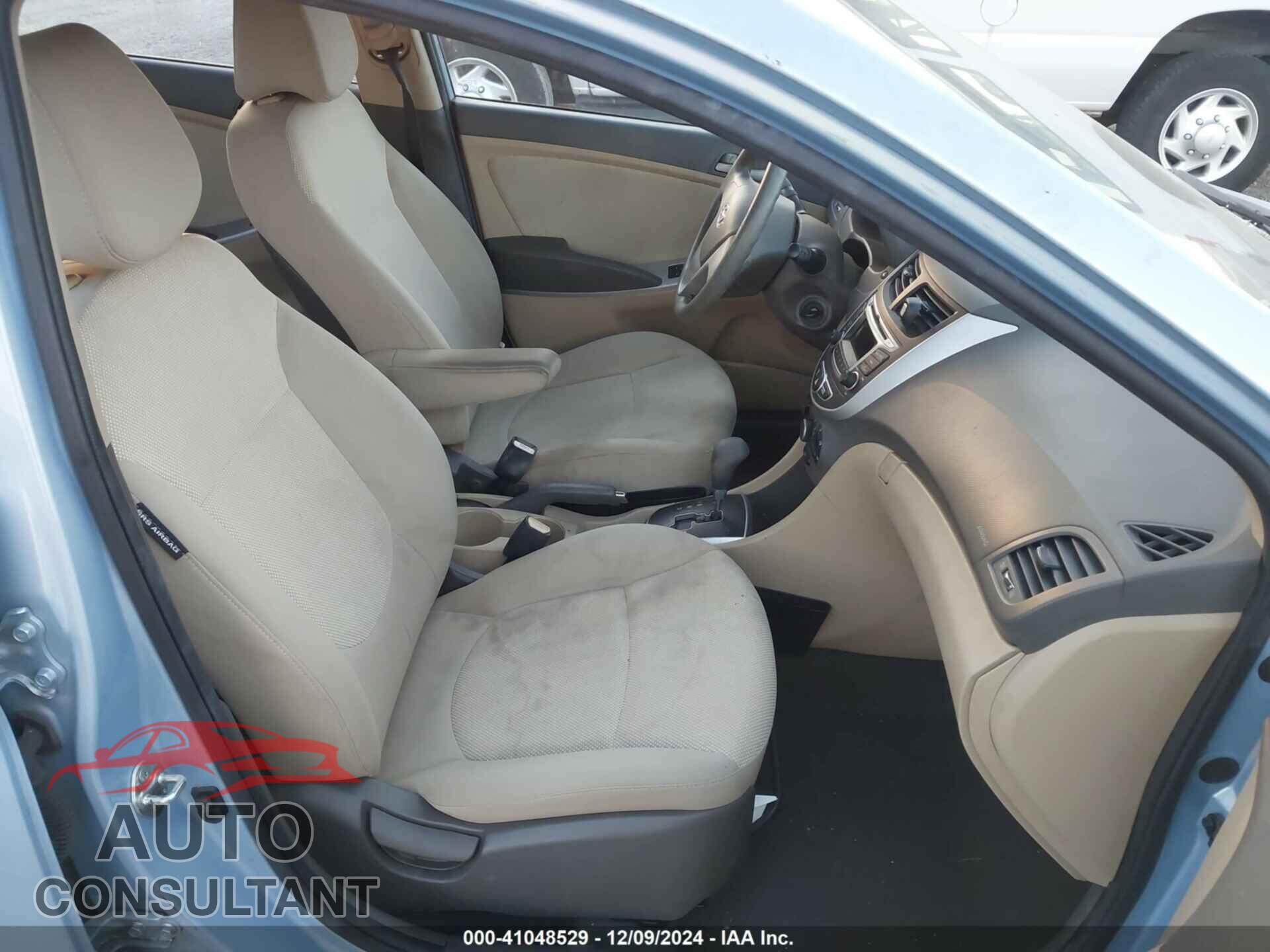 HYUNDAI ACCENT 2014 - KMHCT4AE1EU682629