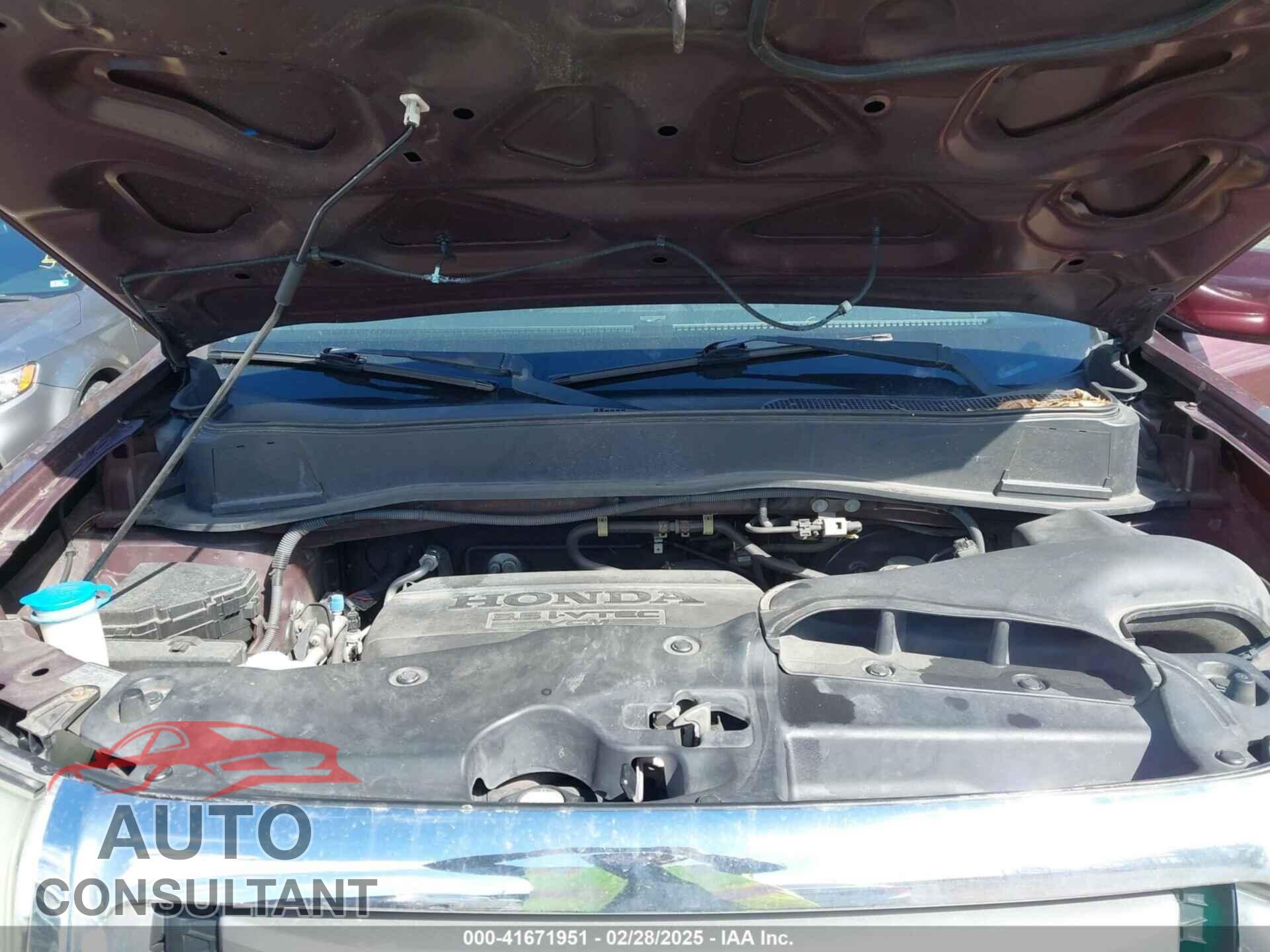 HONDA PILOT 2011 - 5FNYF4H75BB059592