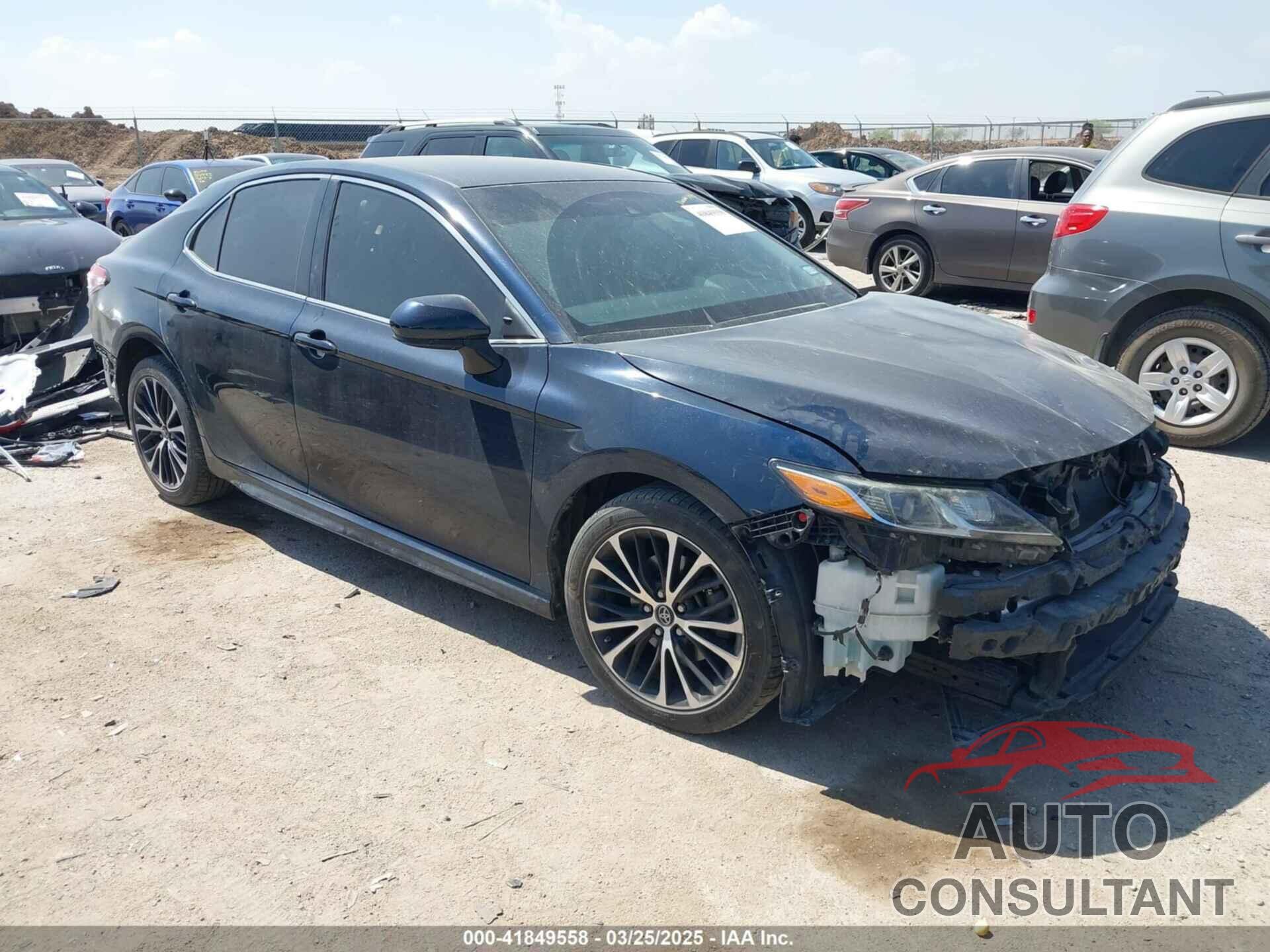 TOYOTA CAMRY 2018 - 4T1B11HK6JU664407