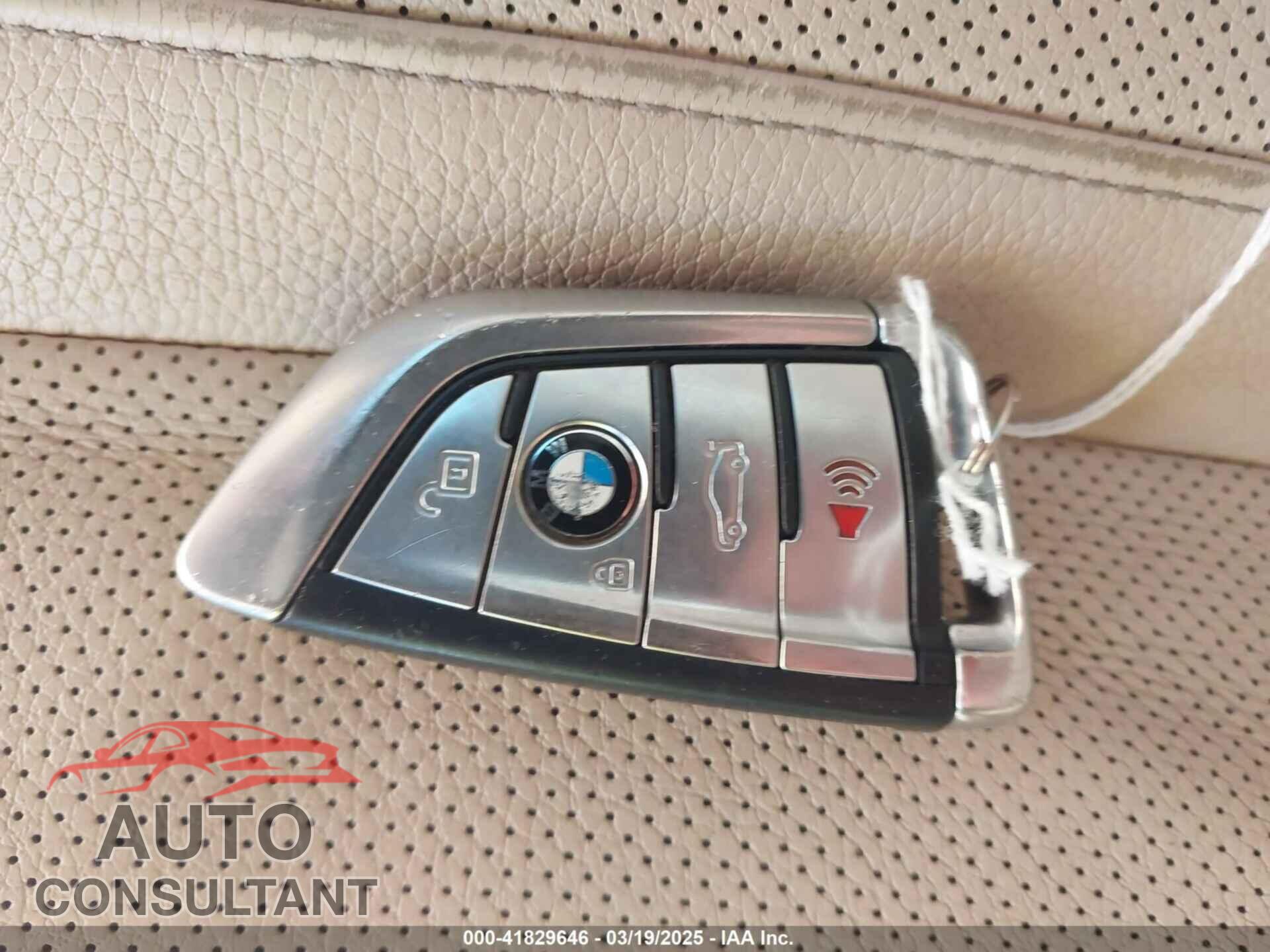 BMW 740I 2017 - WBA7E2C53HG740273