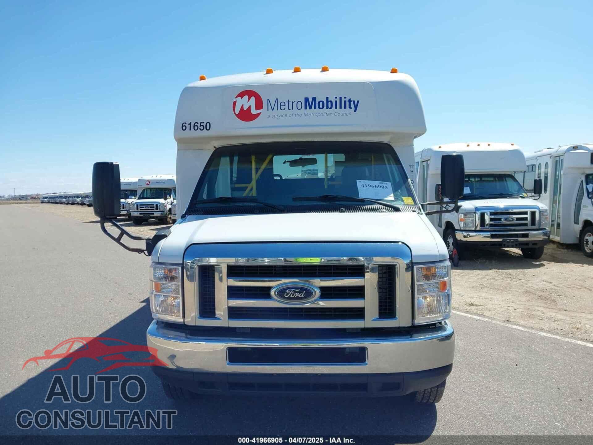 FORD E-450 CUTAWAY 2018 - 1FDFE4FS0JDC17436