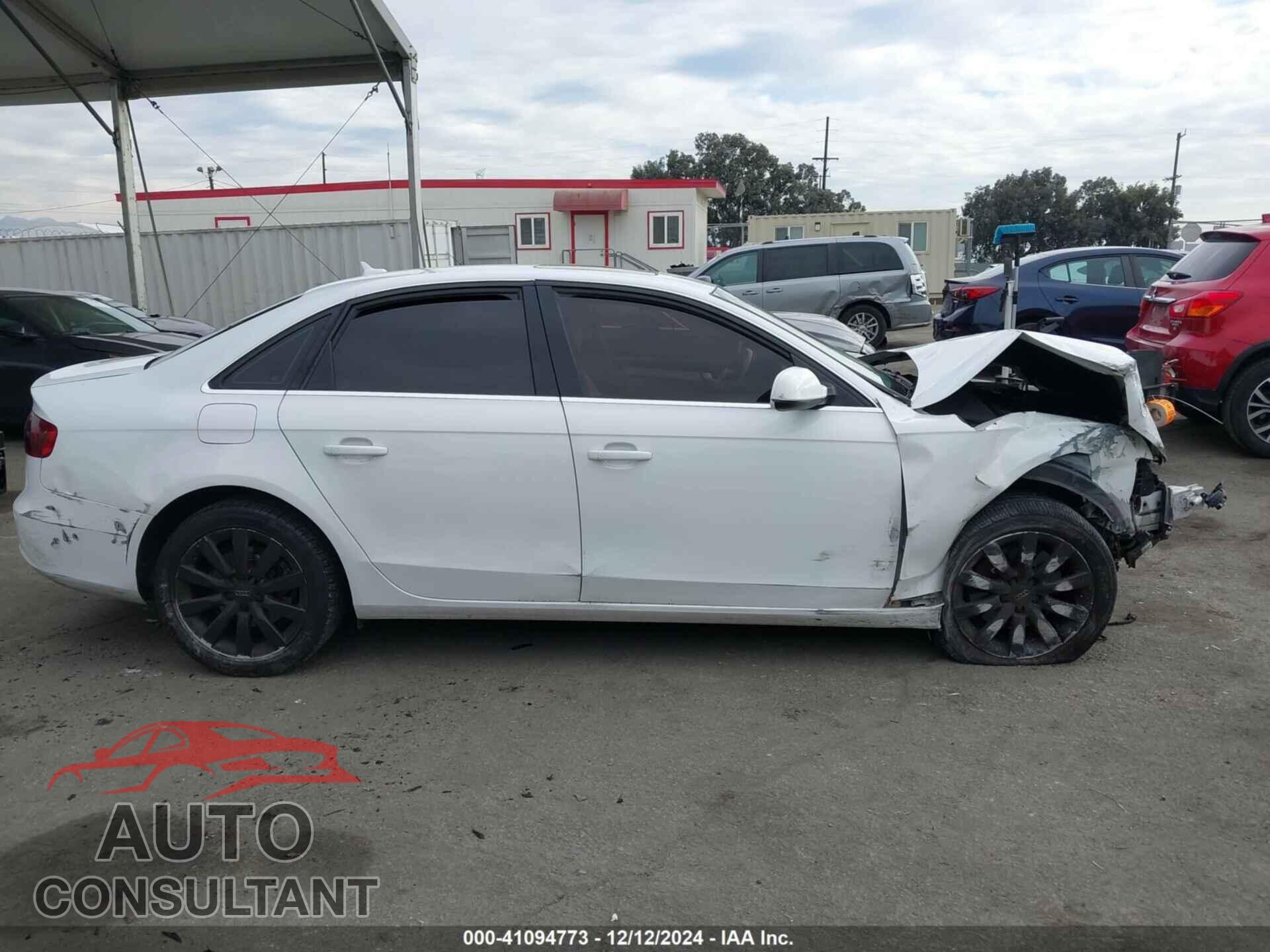 AUDI A4 2013 - WAUAFAFL9DN020800