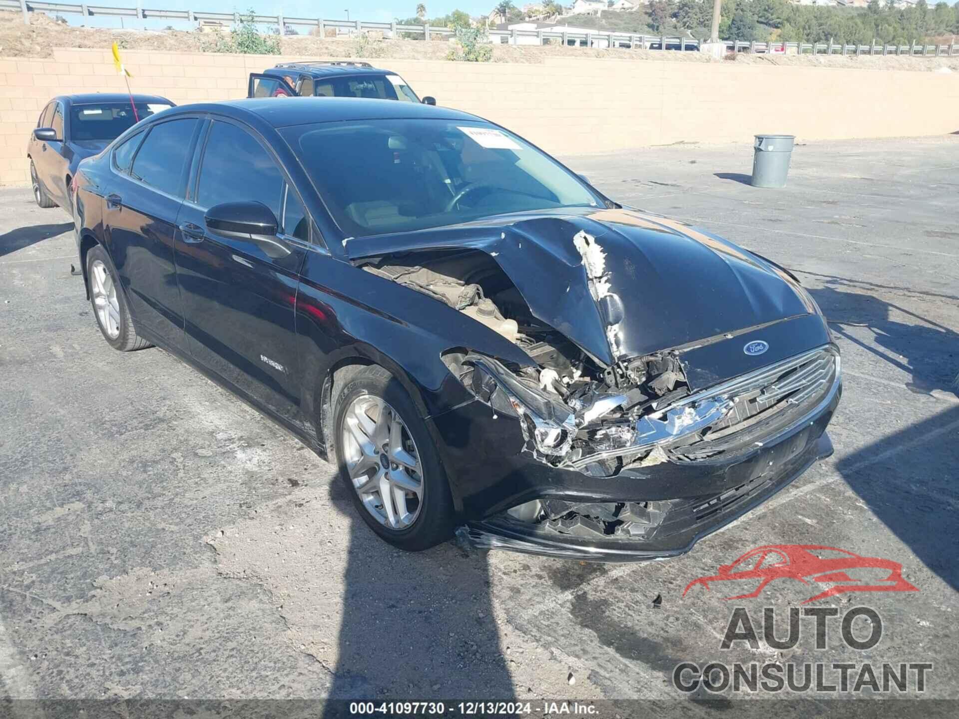 FORD FUSION HYBRID 2019 - 3FA6P0LU6KR199911