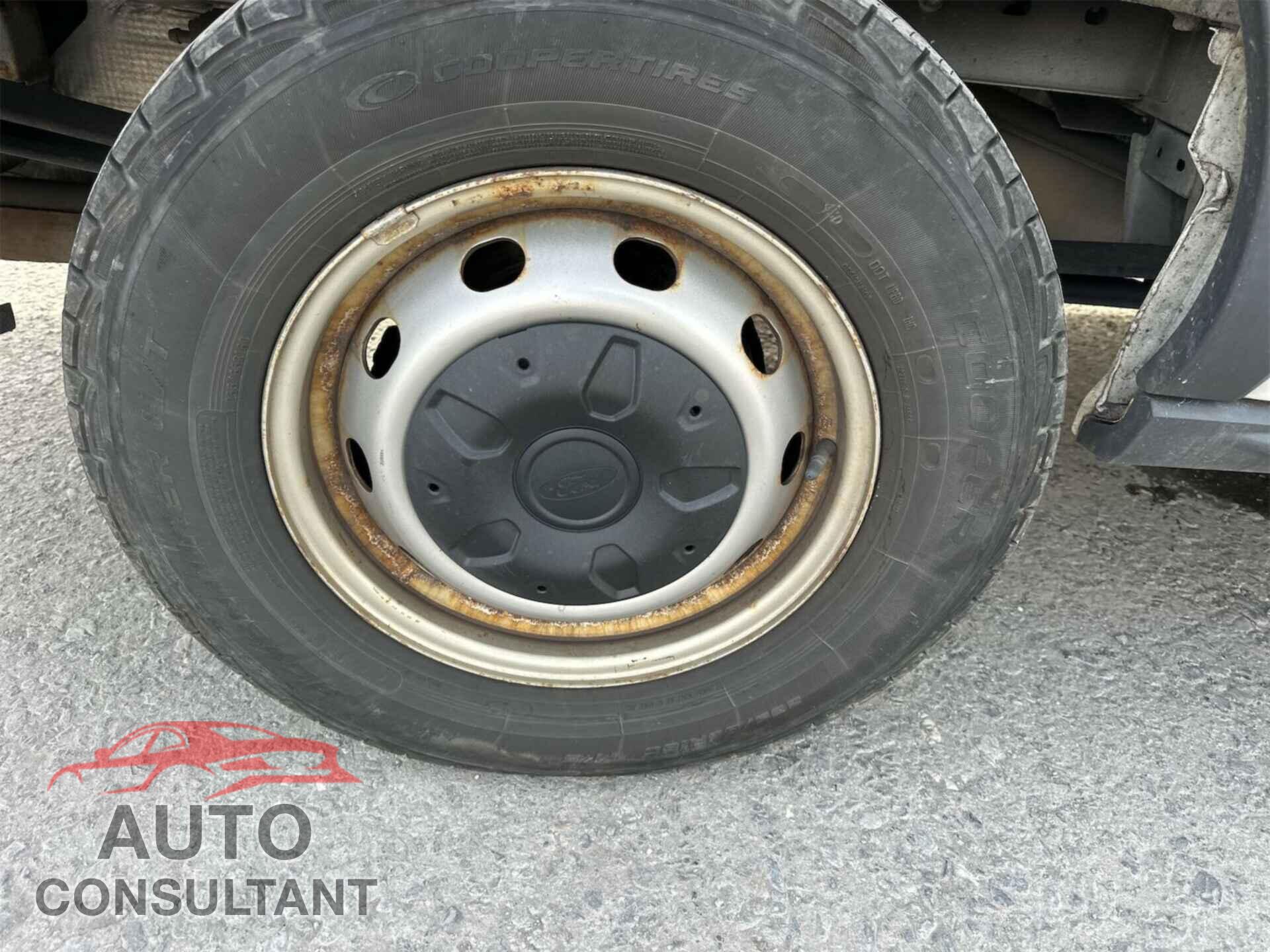 FORD TRANSIT 2018 - 1FTYR1YG4JKA87505