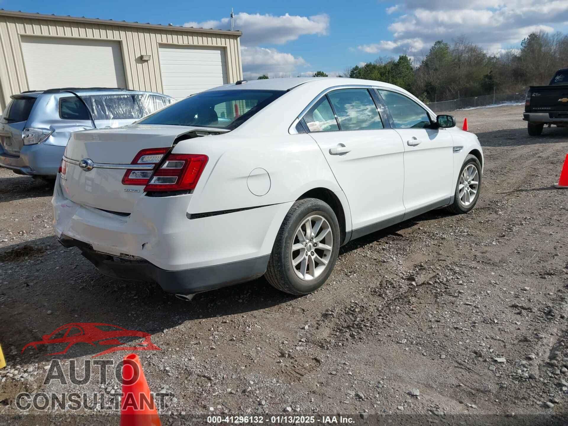 FORD TAURUS 2015 - 1FAHP2D81FG122723