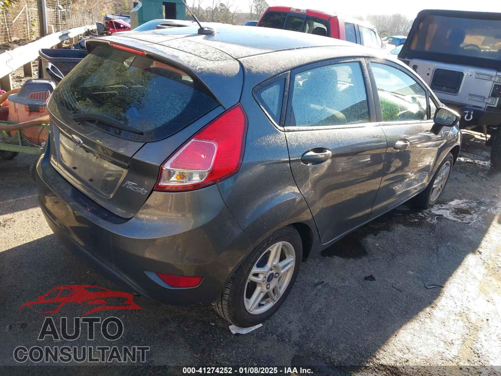 FORD FIESTA 2018 - 3FADP4EJ8JM114192