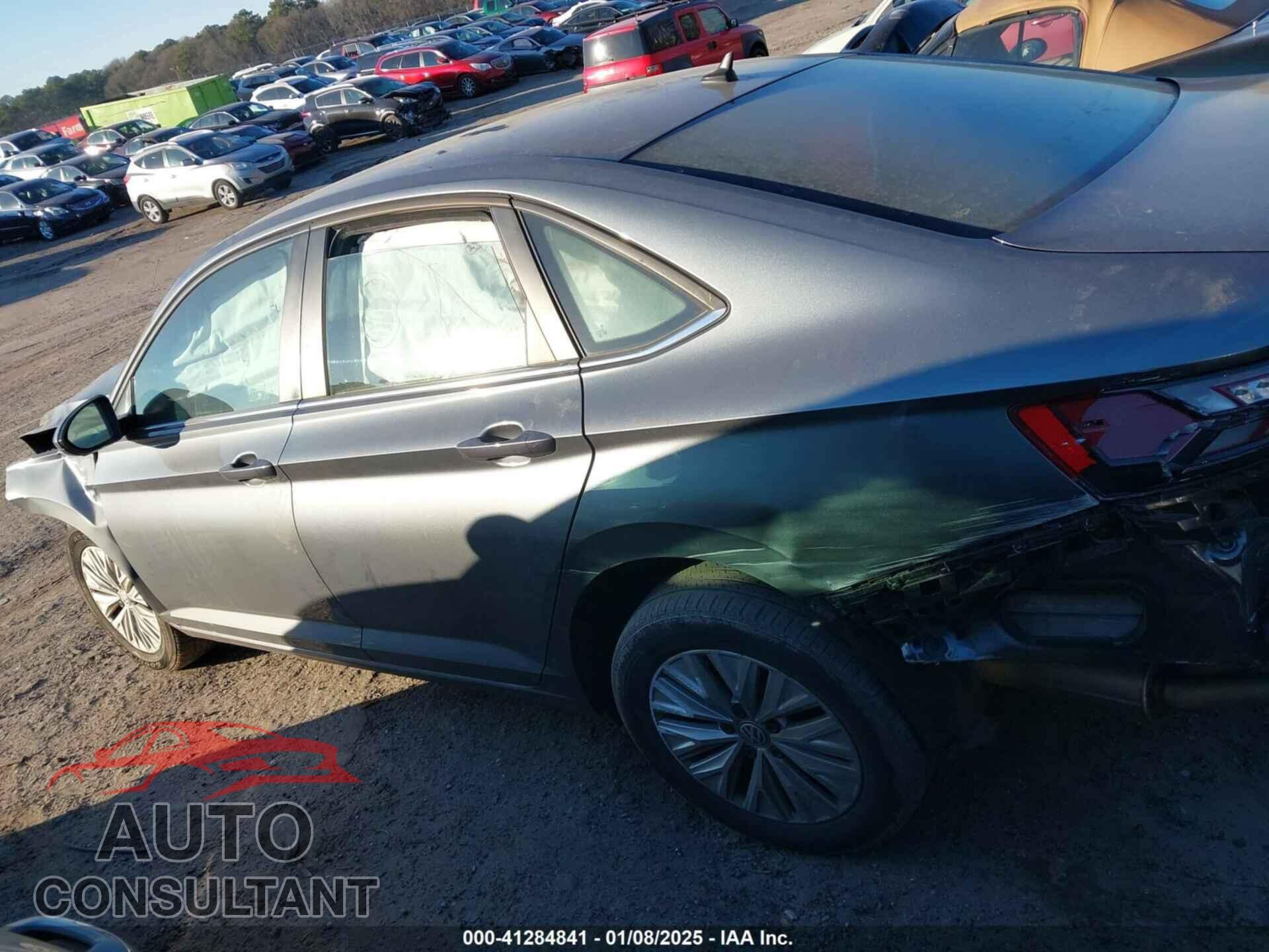 VOLKSWAGEN JETTA 2019 - 3VWCB7BU2KM232354