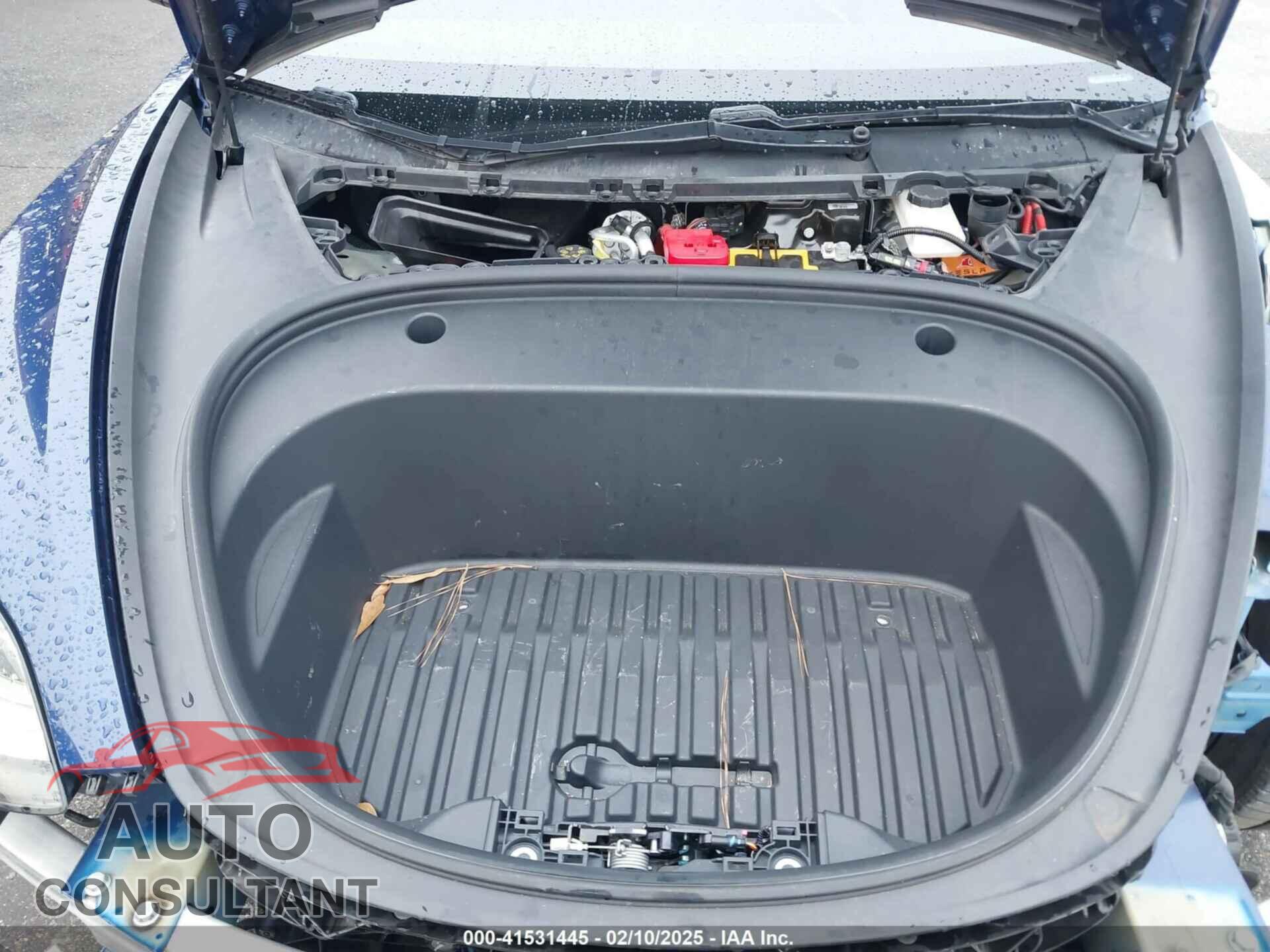 TESLA MODEL 3 2021 - 5YJ3E1EA5MF027613