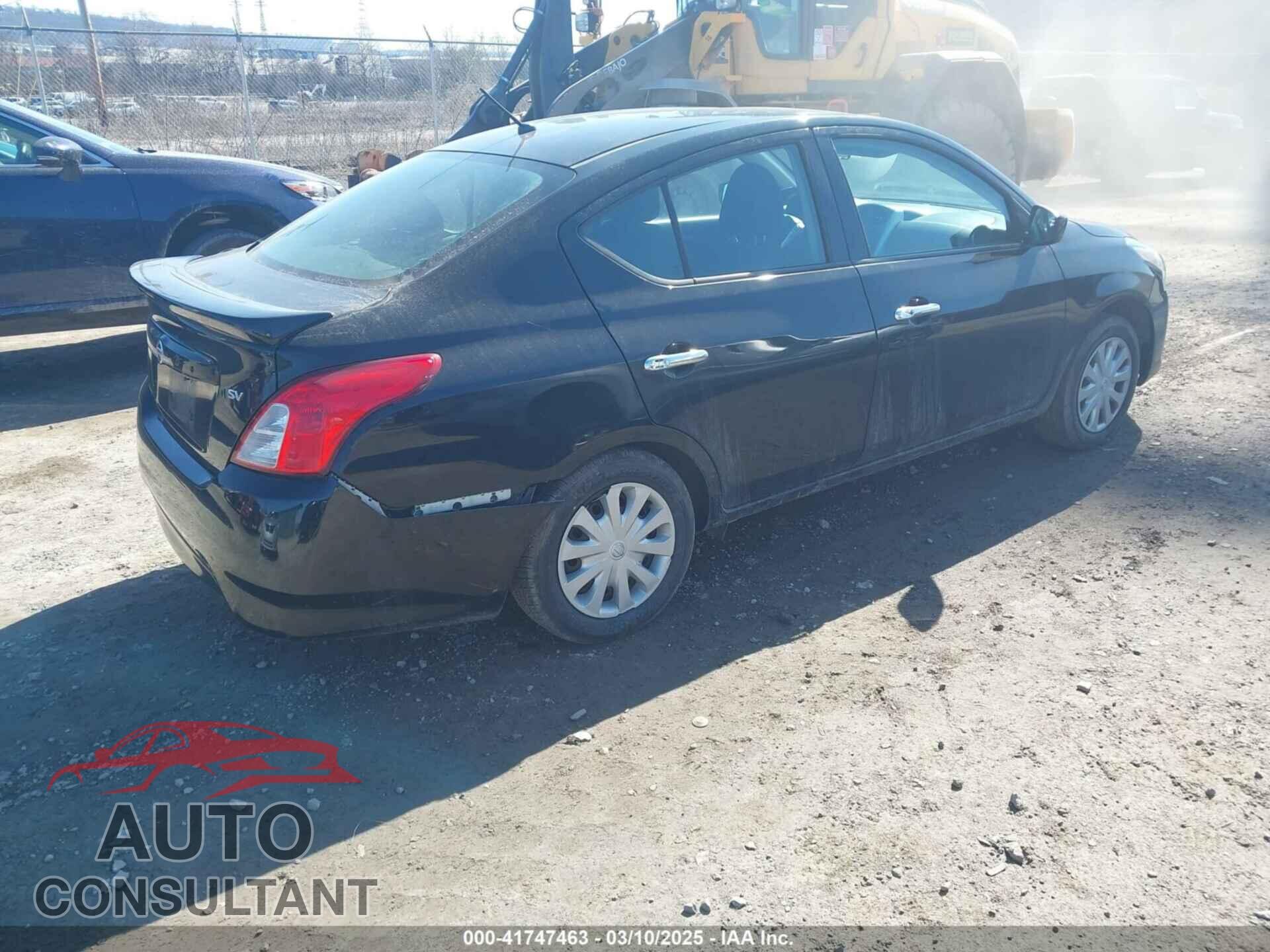 NISSAN VERSA 2017 - 3N1CN7AP2HL841712
