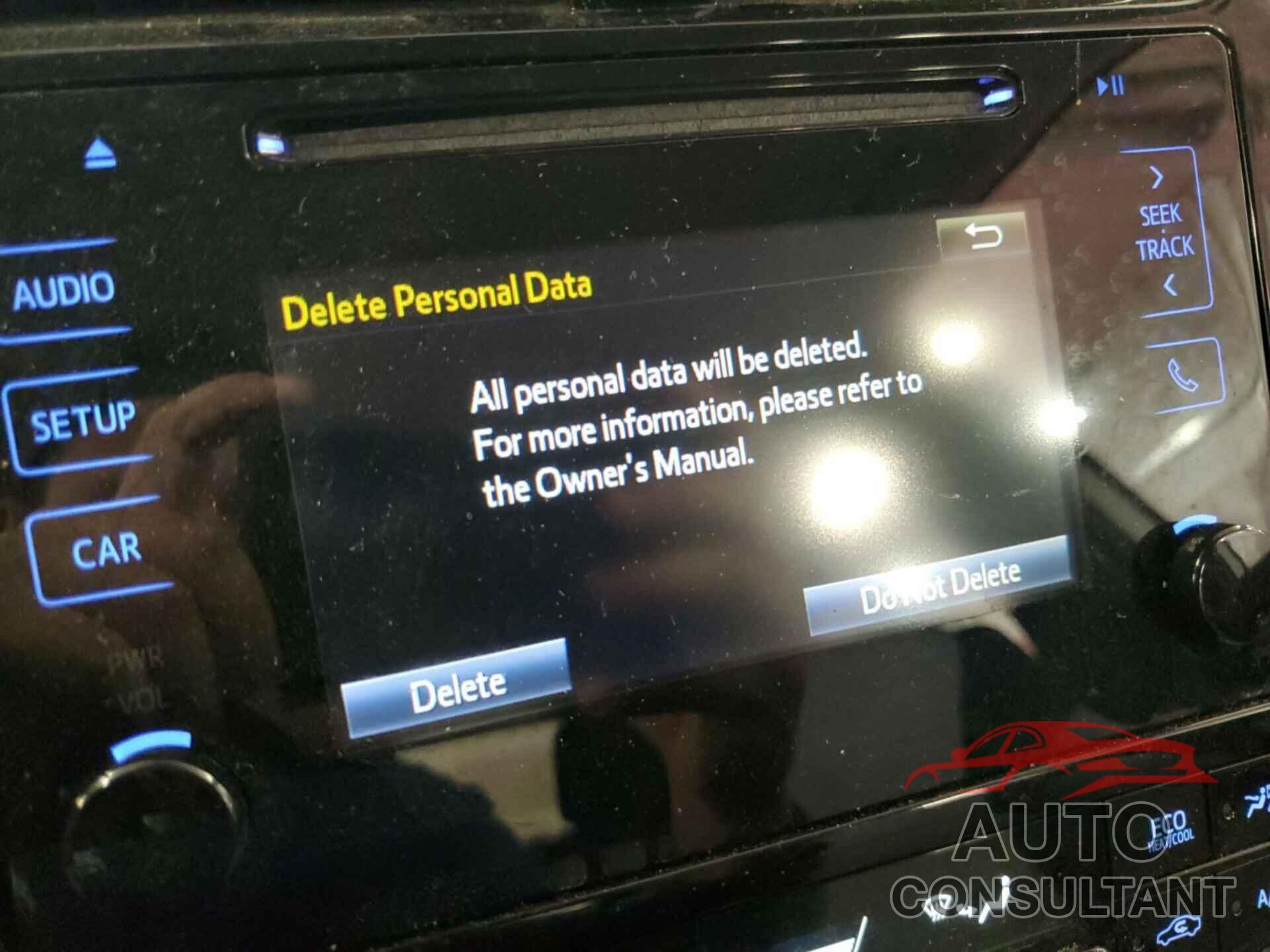 TOYOTA PRIUS 2019 - JTDKARFU5K3068994