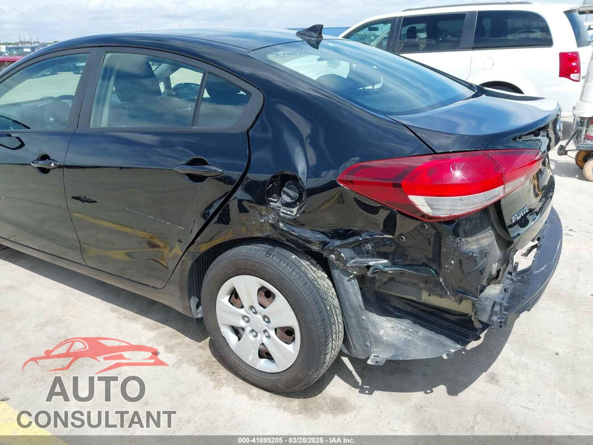 KIA FORTE 2017 - 3KPFK4A79HE150473
