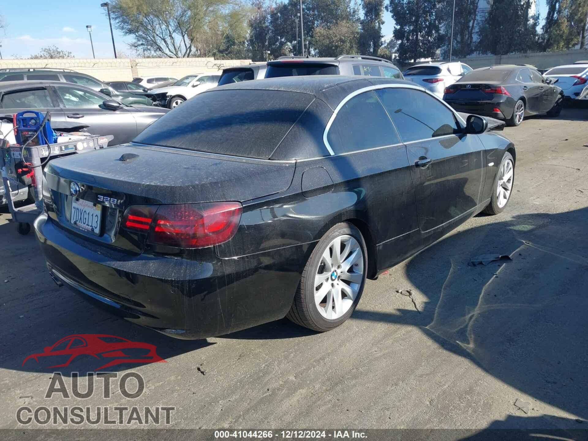 BMW 328I 2013 - WBADW7C51DE733020