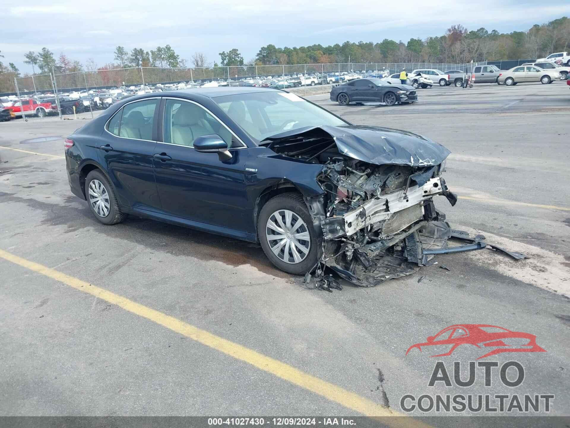 TOYOTA CAMRY HYBRID 2018 - 4T1B31HK3JU501000