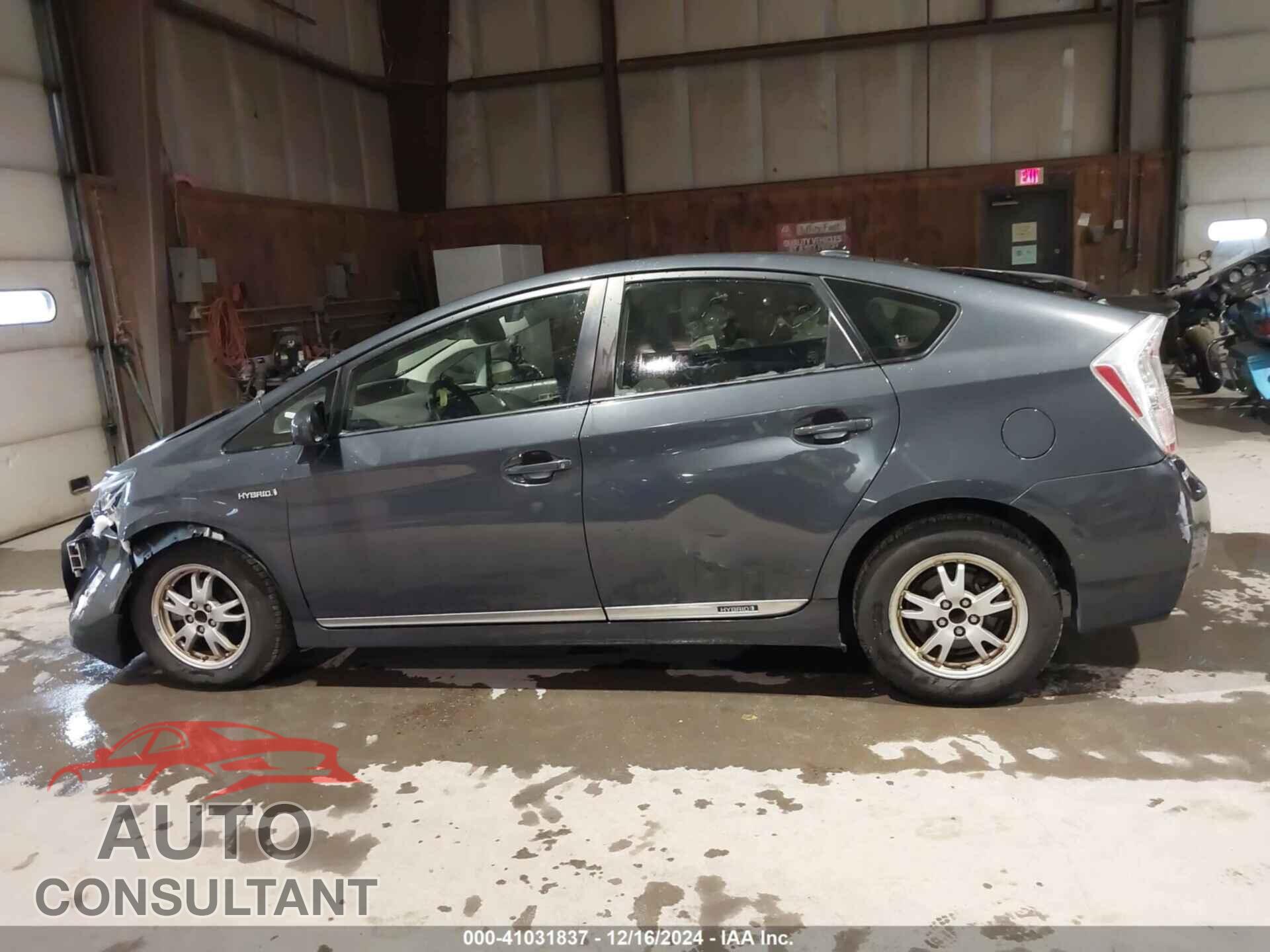 TOYOTA PRIUS 2011 - JTDKN3DU3B0299575