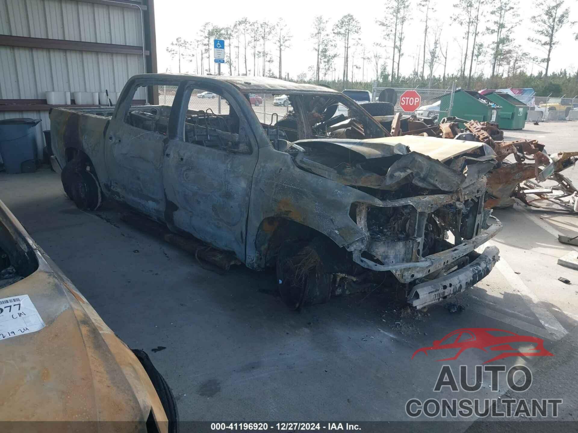 TOYOTA TUNDRA 2018 - 5TFDW5F1XJX730763