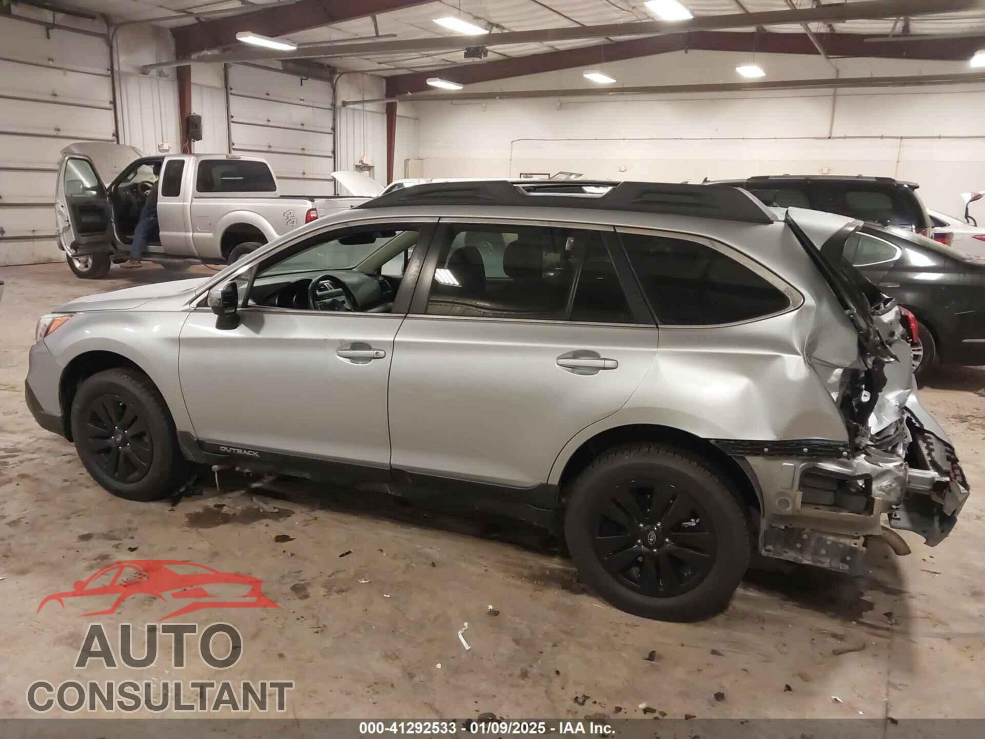 SUBARU OUTBACK 2017 - 4S4BSAFC0H3232906