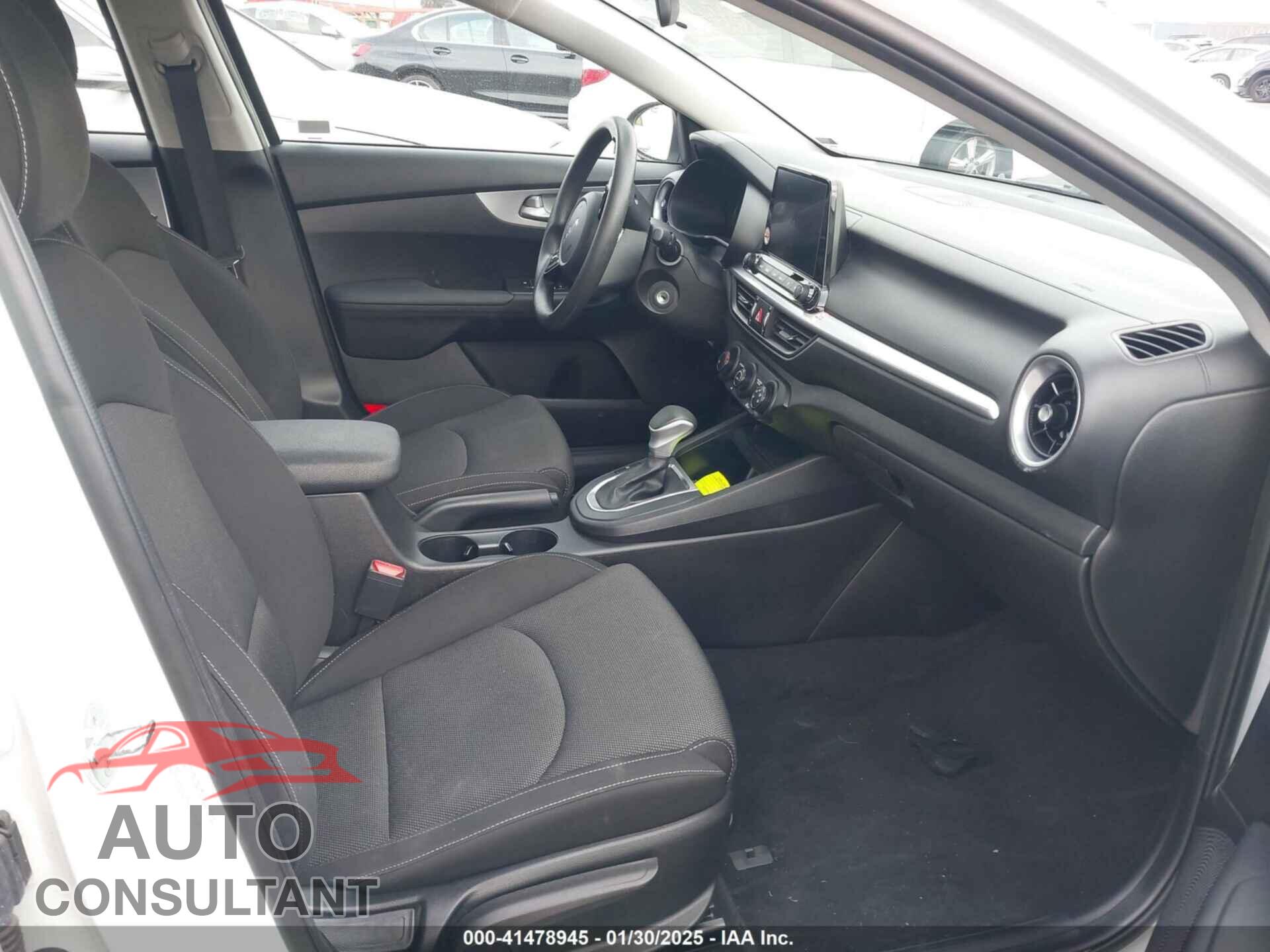 KIA FORTE 2023 - 3KPF24AD0PE637615