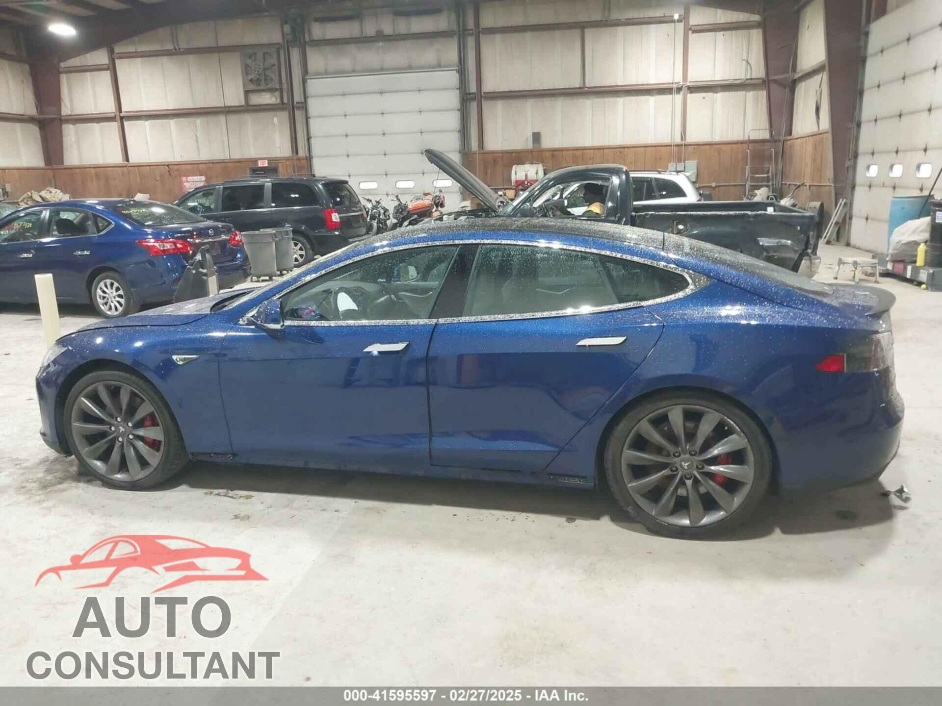TESLA MODEL S 2015 - 5YJSA1E44FF105819