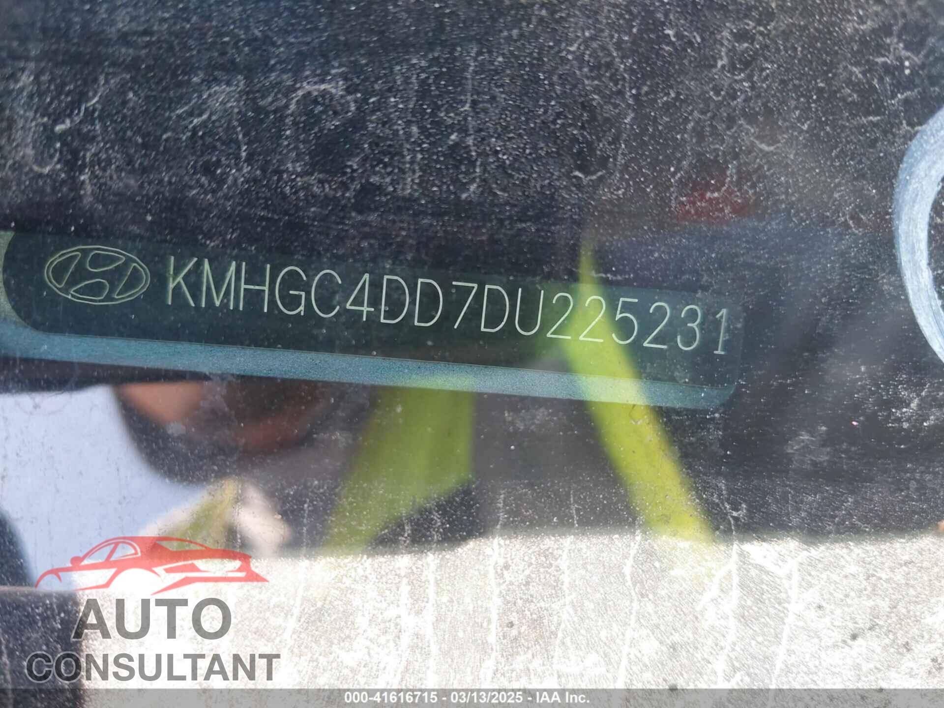 HYUNDAI GENESIS 2013 - KMHGC4DD7DU225231