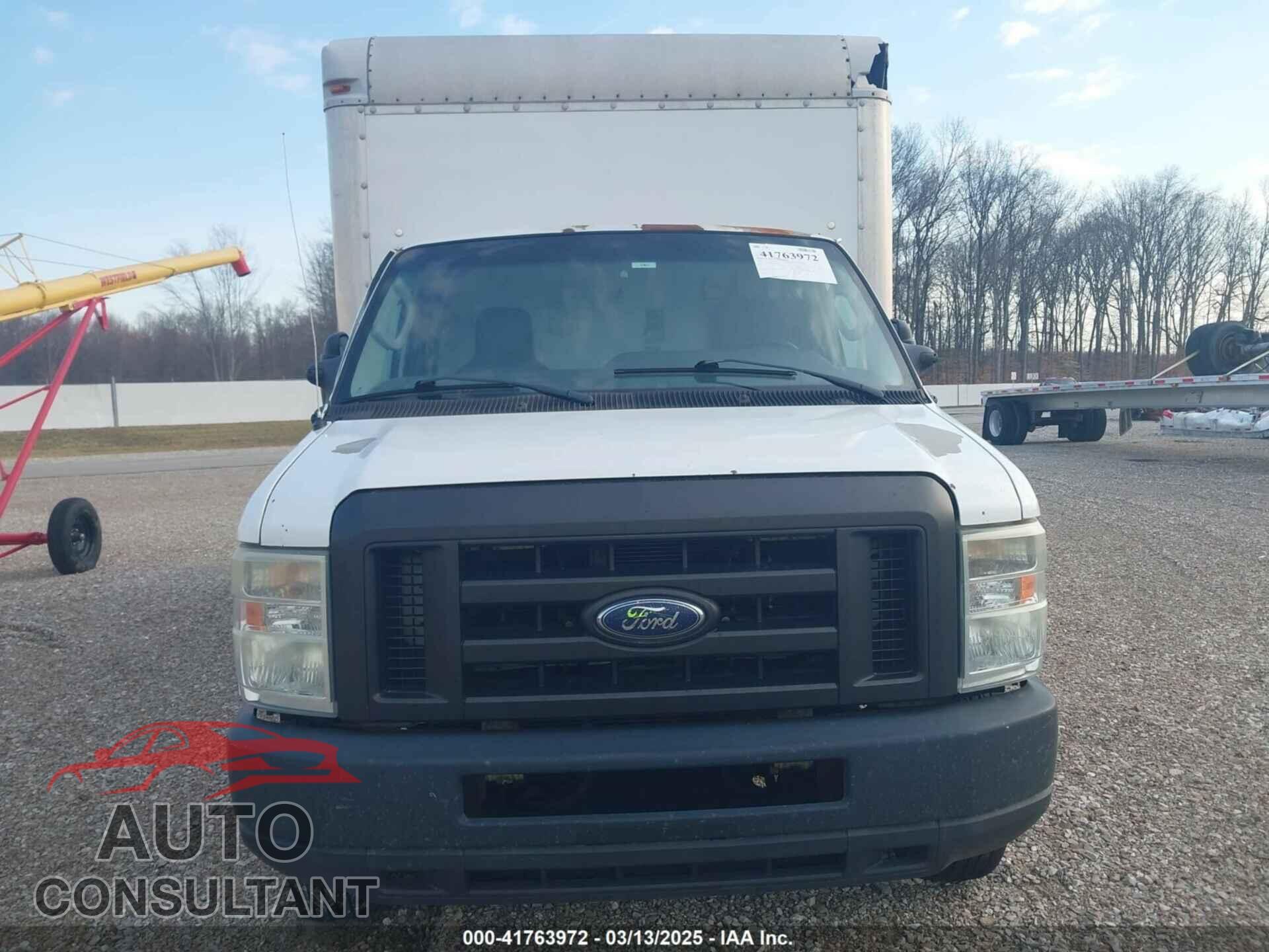 FORD E-350 CUTAWAY 2009 - 1FDWE35L89DA44524