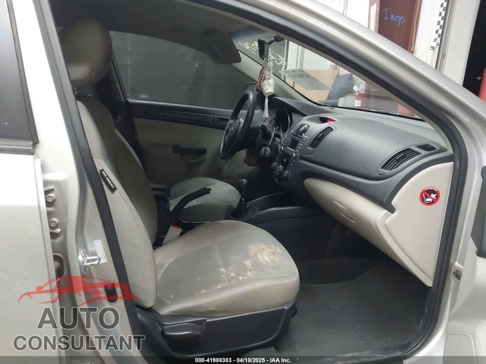 KIA FORTE 2012 - KNAFT4A26C5595417