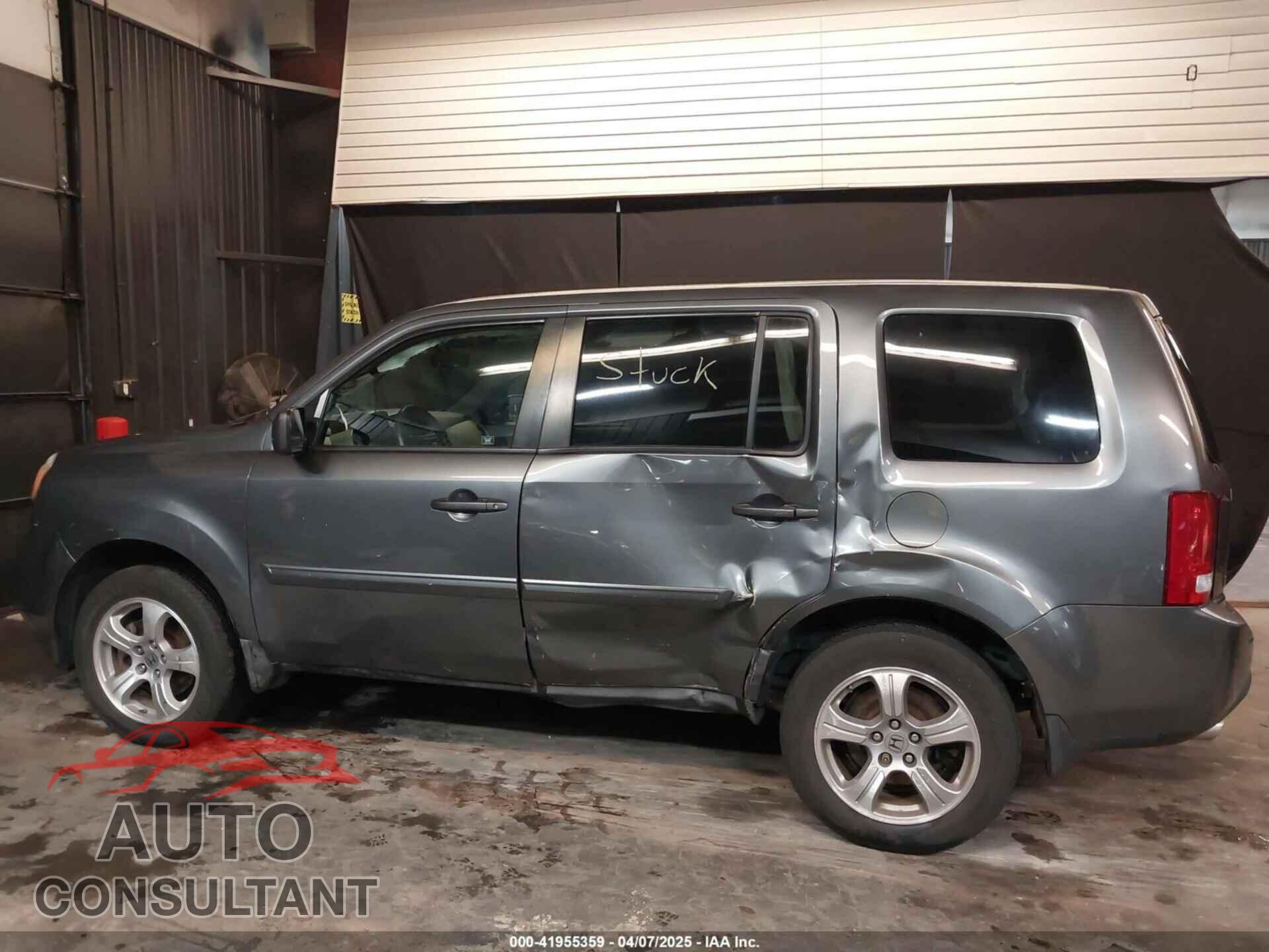 HONDA PILOT 2012 - 5FNYF4H43CB014710