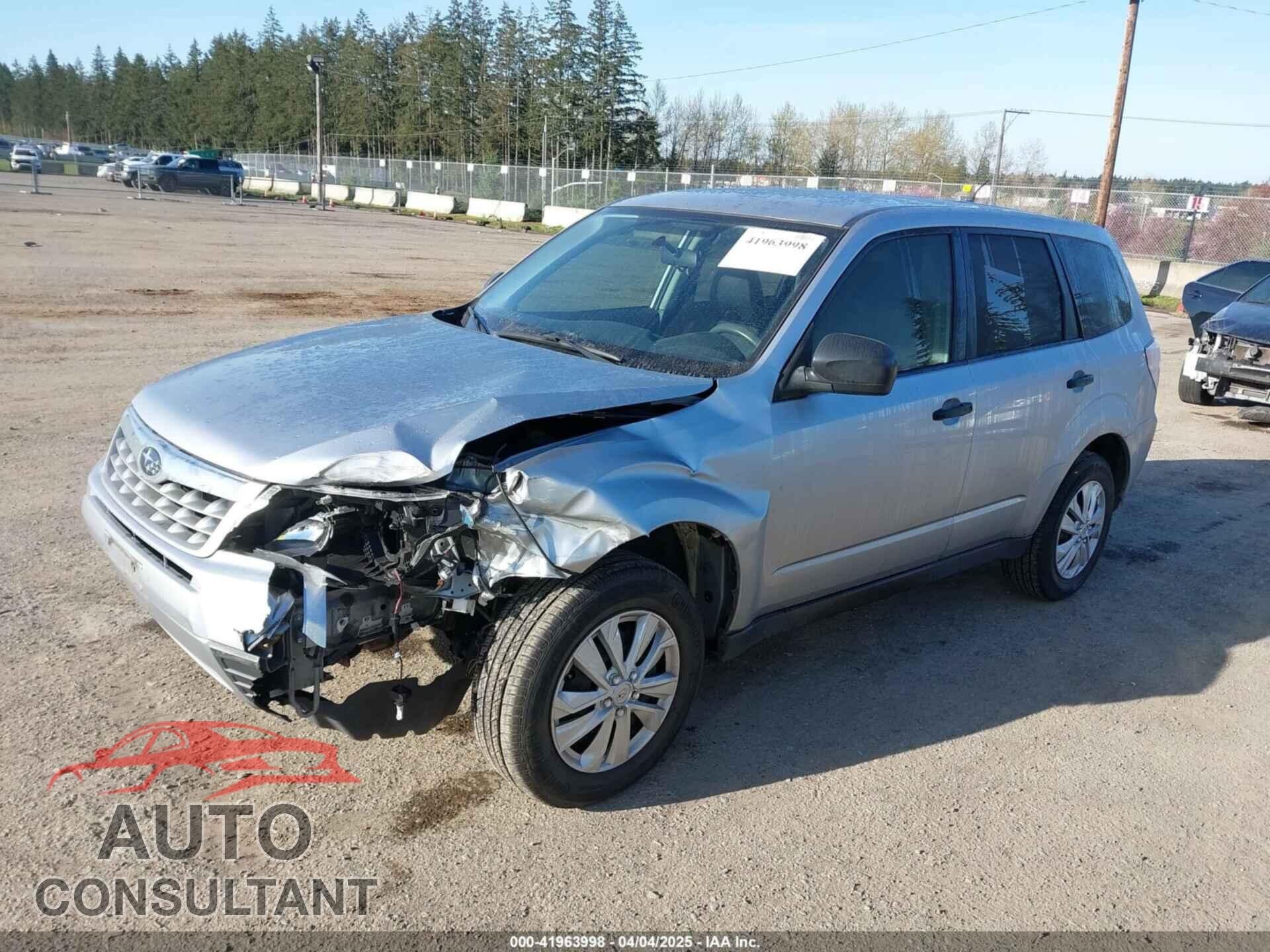 SUBARU FORESTER 2013 - JF2SHBAC8DH440224