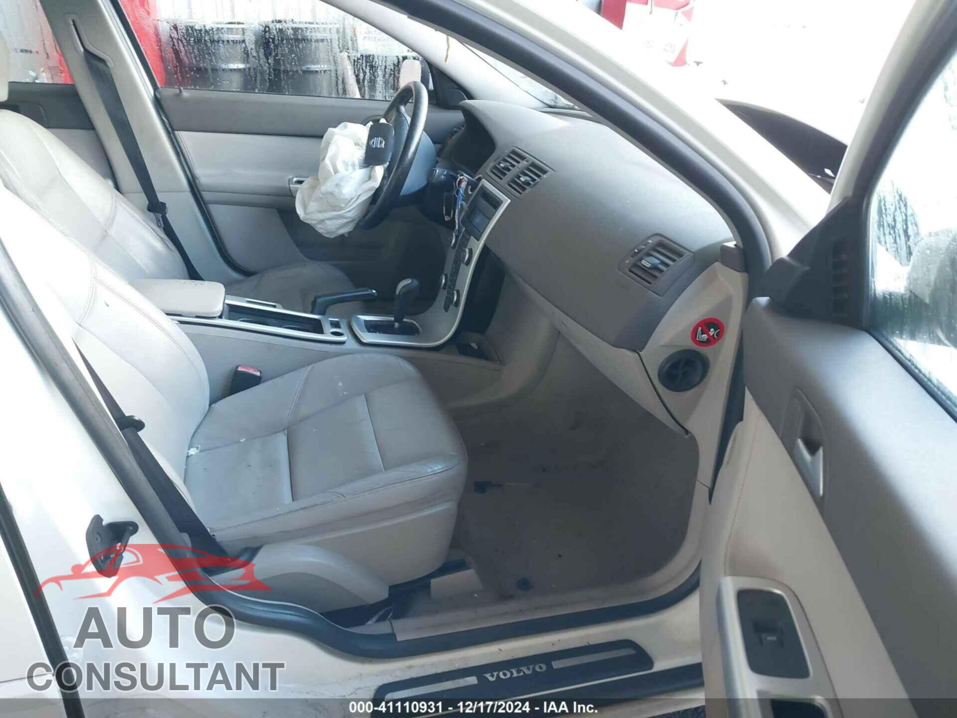 VOLVO S40 2010 - YV1382MS8A2508097
