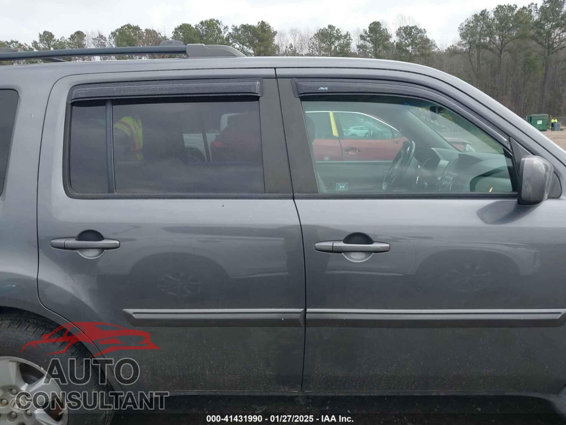 HONDA PILOT 2011 - 5FNYF4H54BB024282