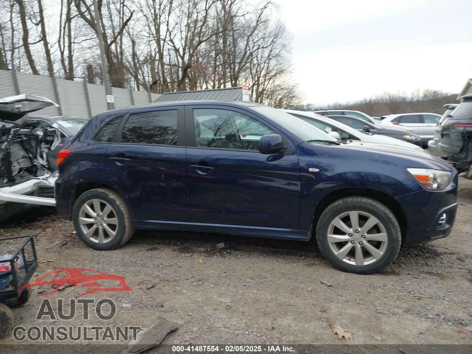 MITSUBISHI OUTLANDER 2012 - JA4AR4AU9C0010060