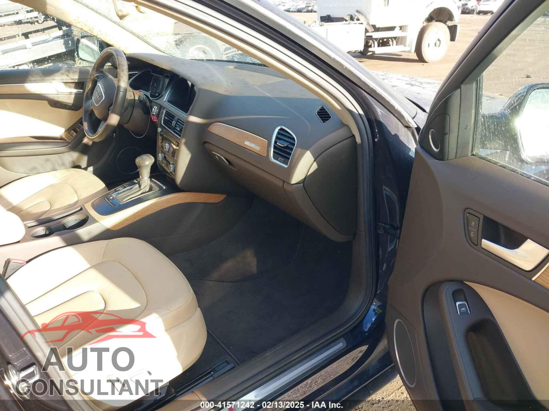 AUDI A4 2014 - WAUFFBFL1EN006256