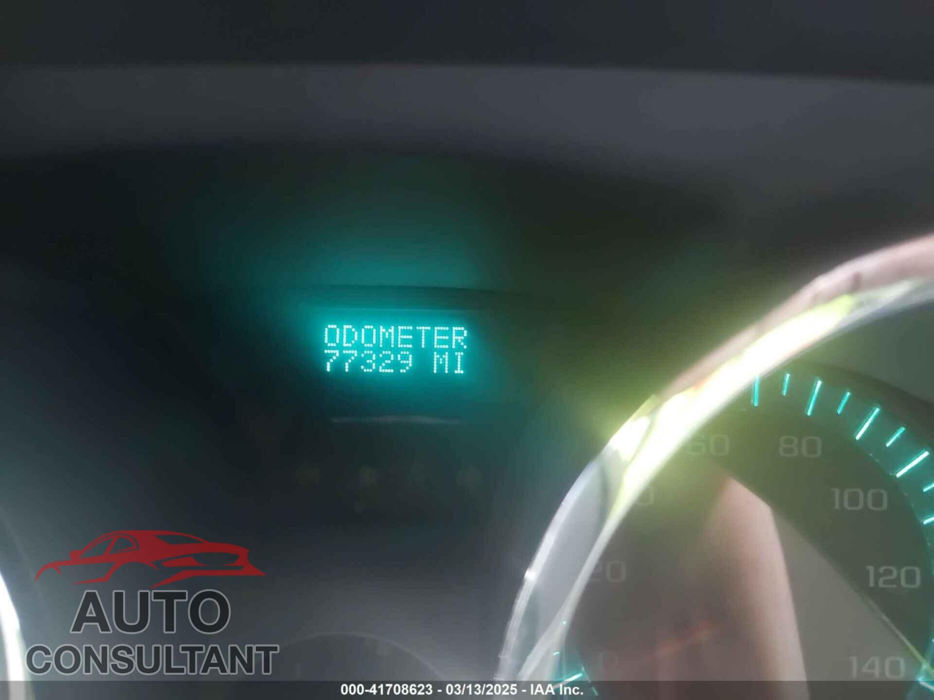 CHEVROLET TRAVERSE 2012 - 1GNKRGED9CJ131856